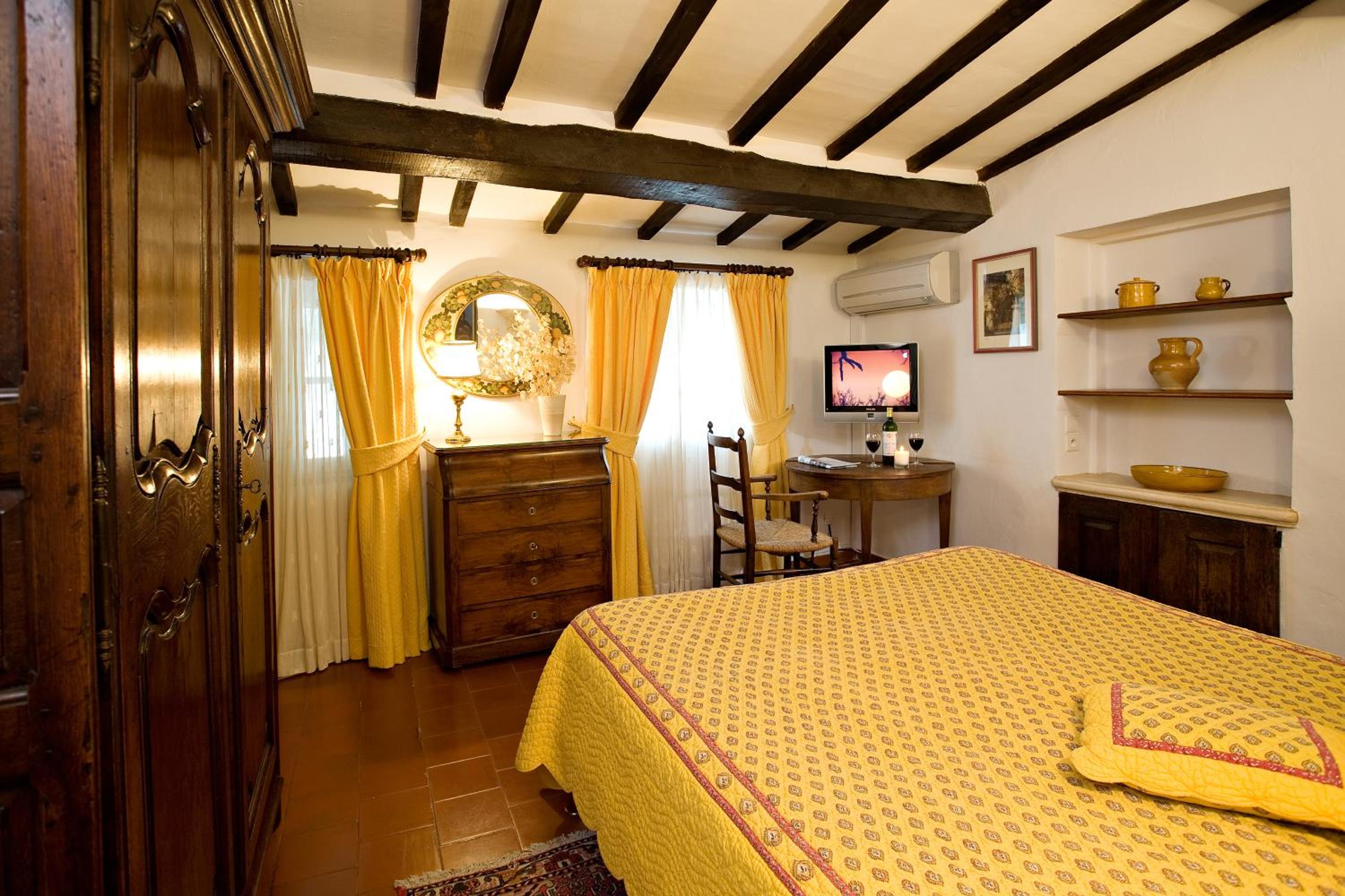 Classic Room - Photo 4
