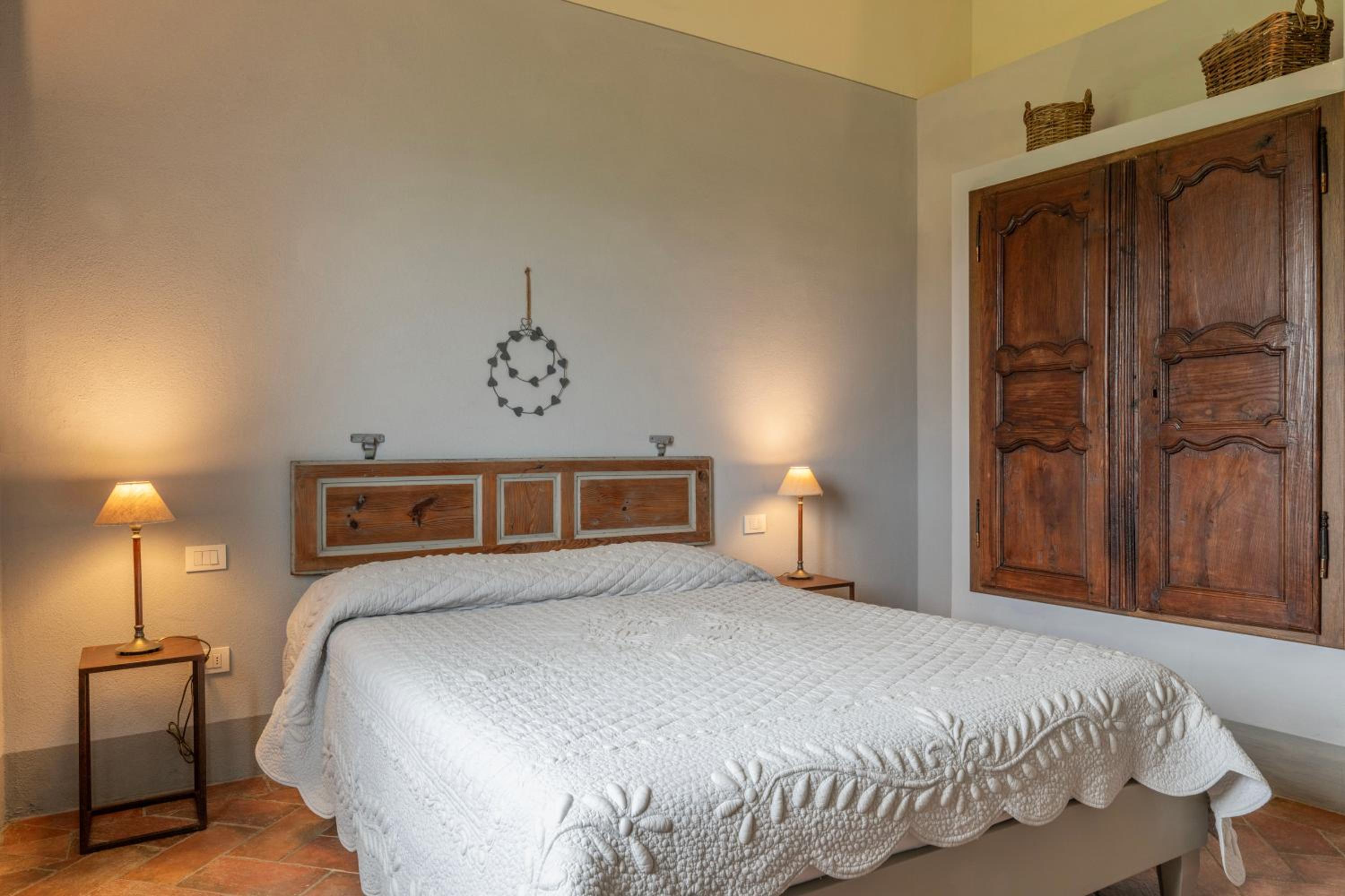 Deluxe Double Room - Photo 6