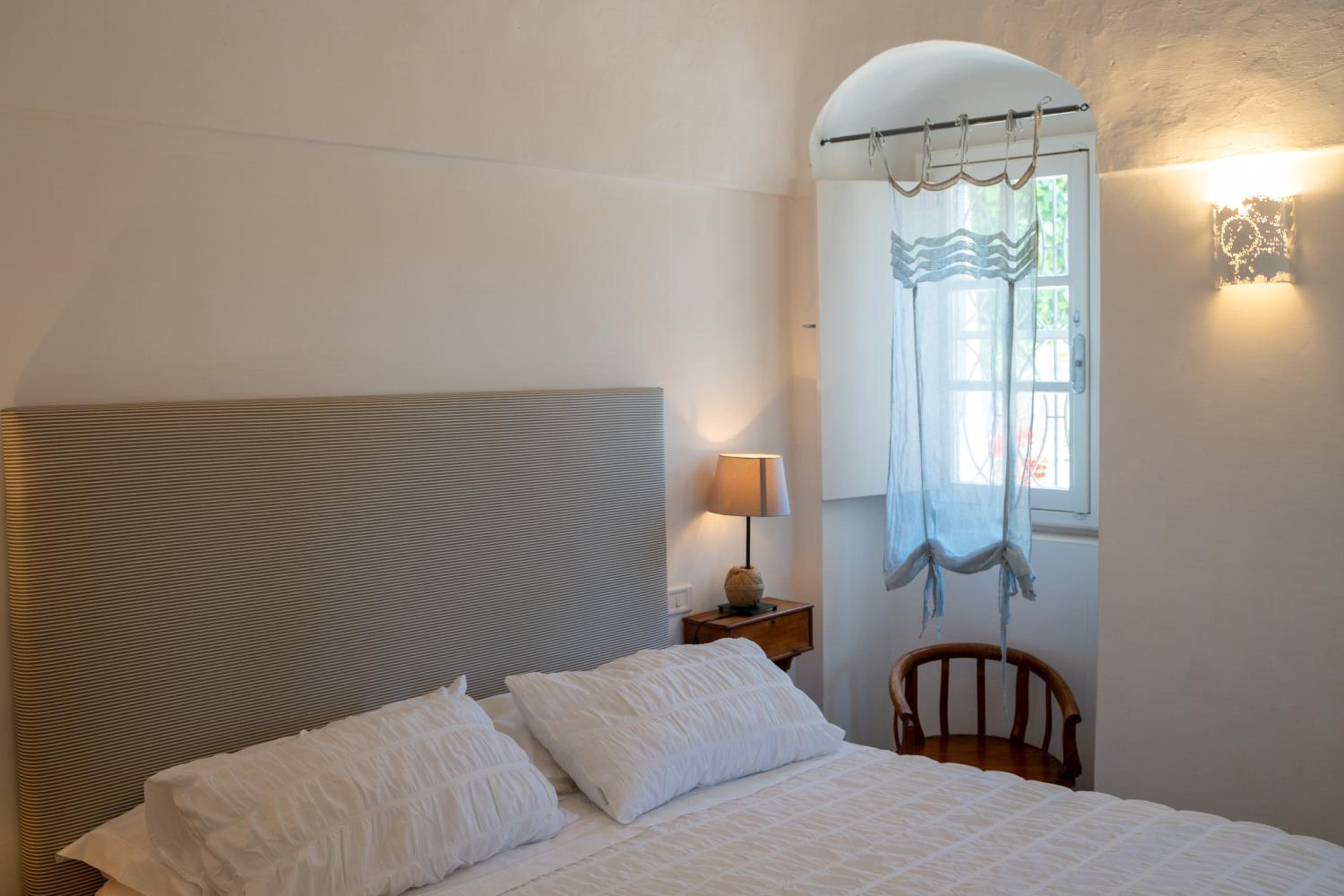 Double Room with Pool View - Photo 1