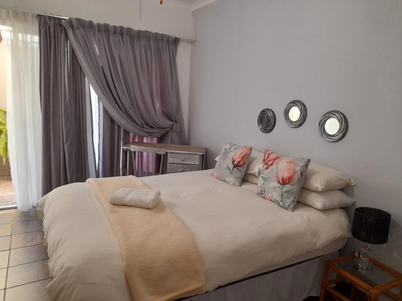 Double or Twin Room - Disability Access photo 1