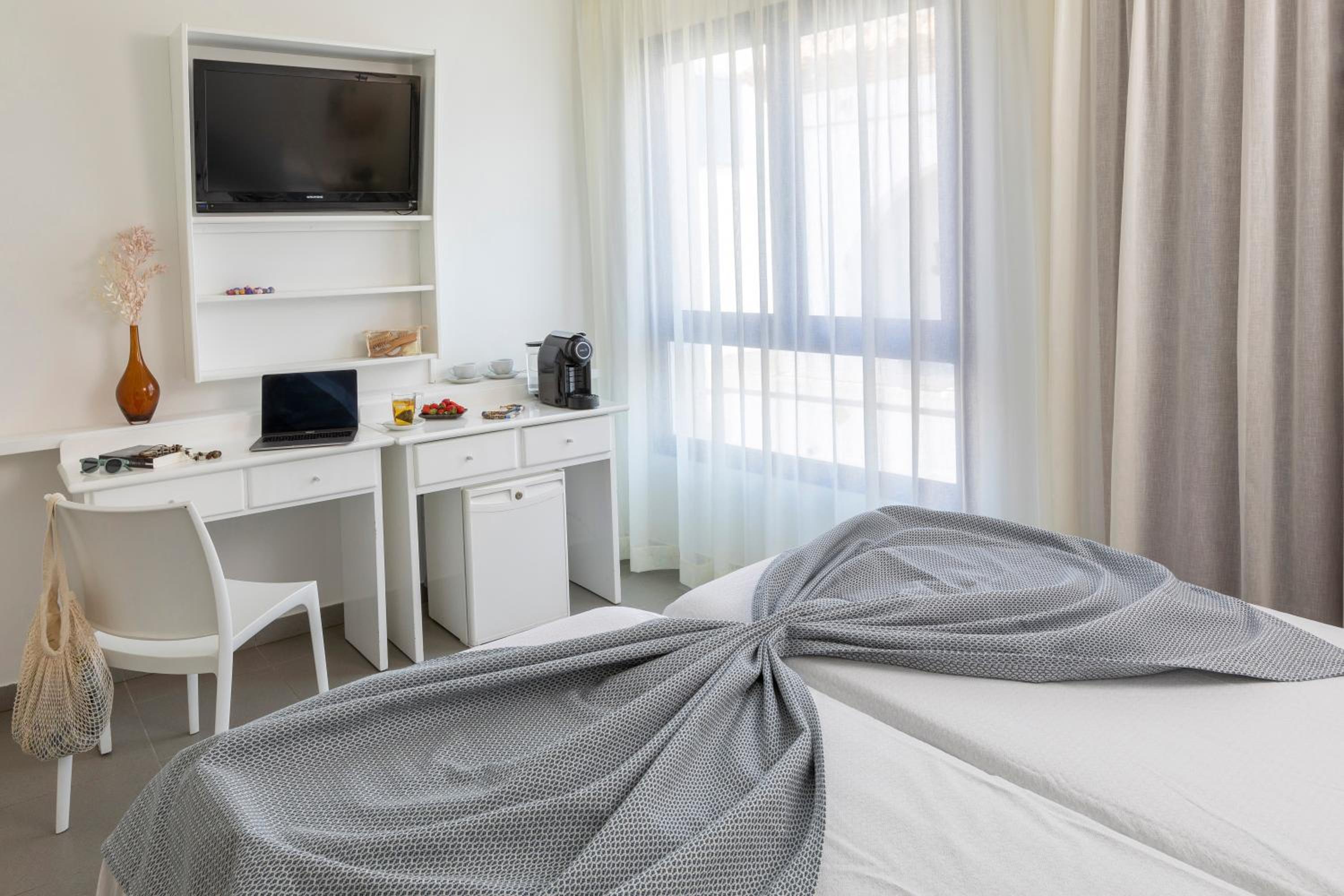 Habitación Estándar con Dos Camas Individuales
