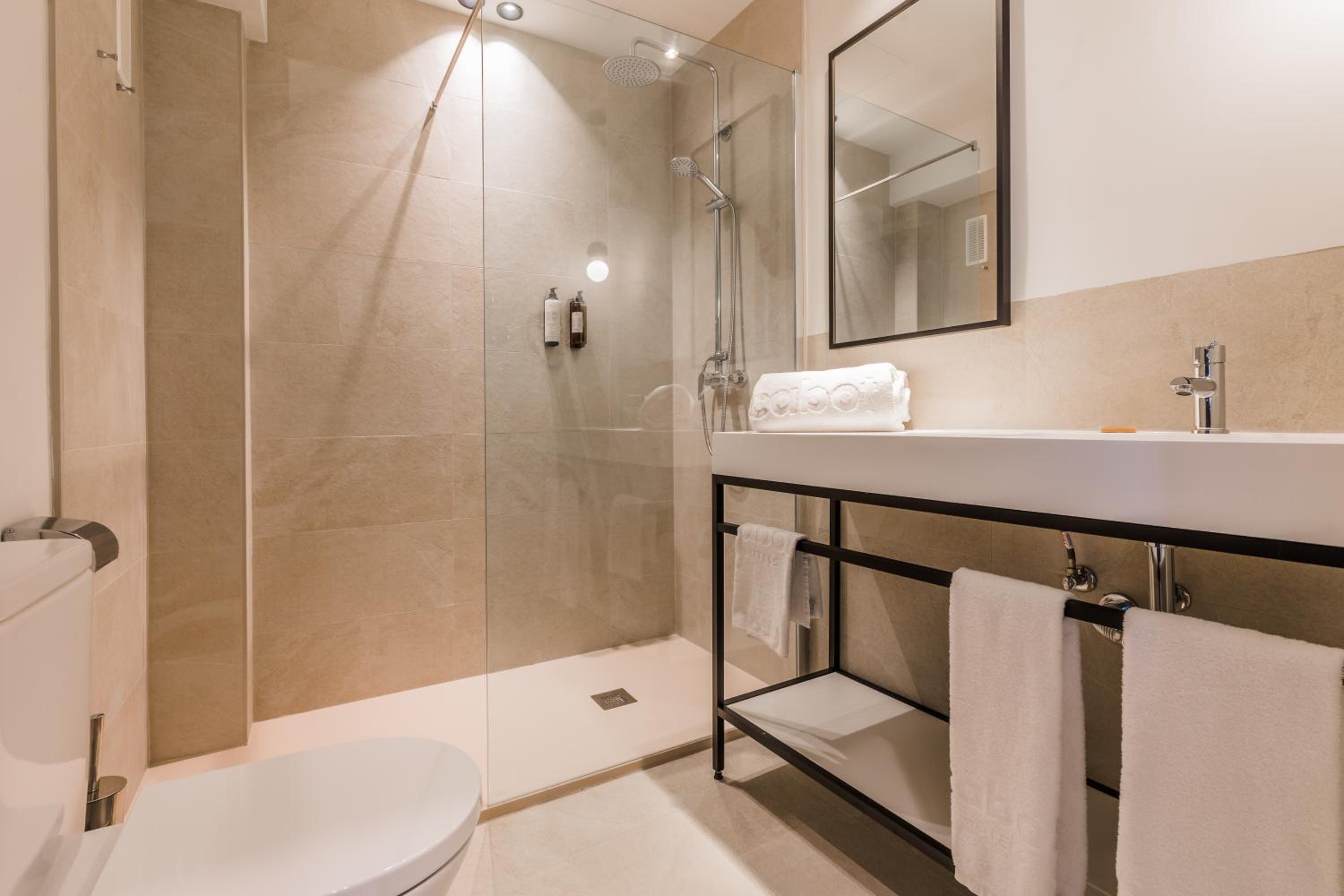 Superior Double Room - Photo 4