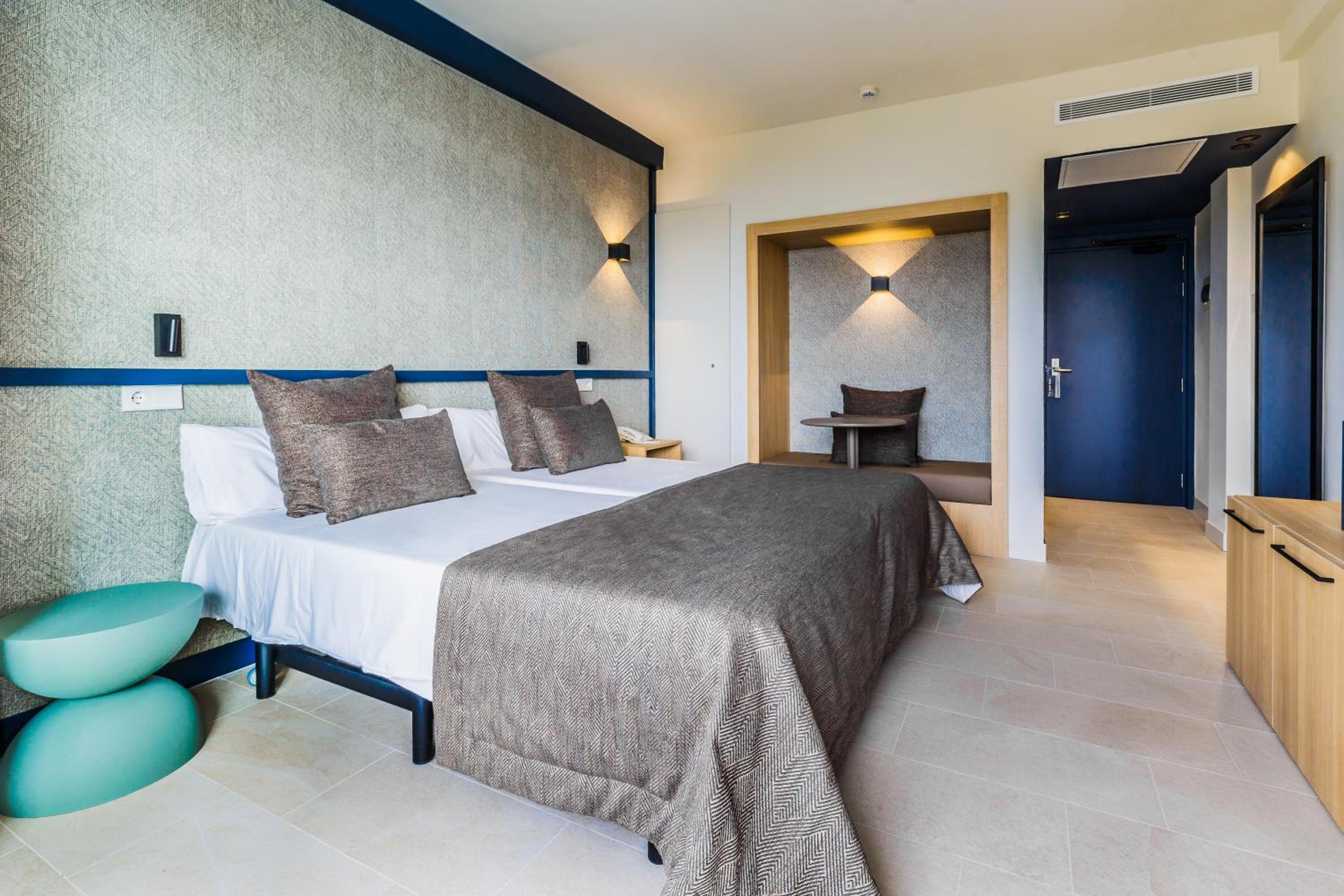 Superior Double Room - Photo 1