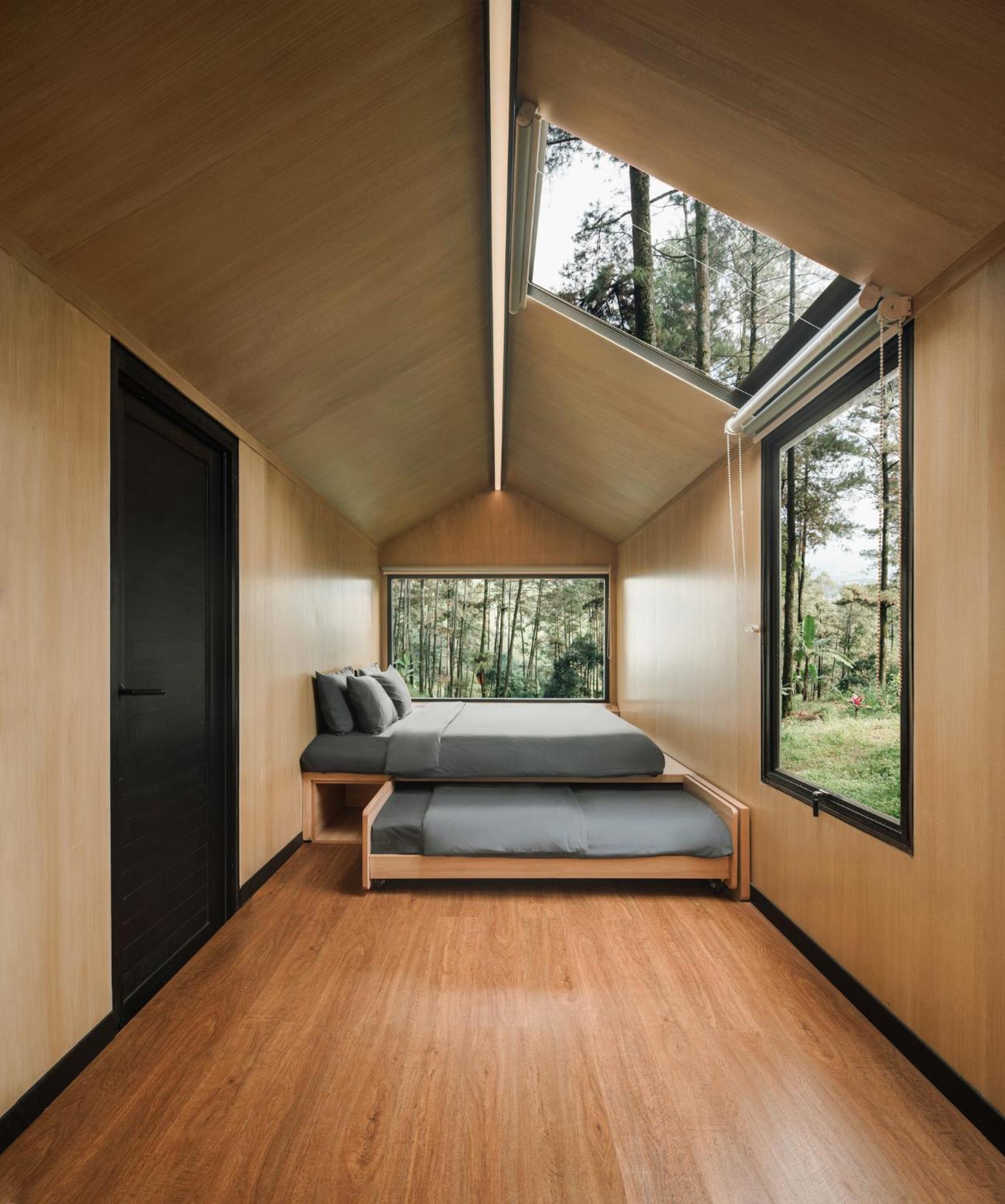 Executive Cabin photo 1