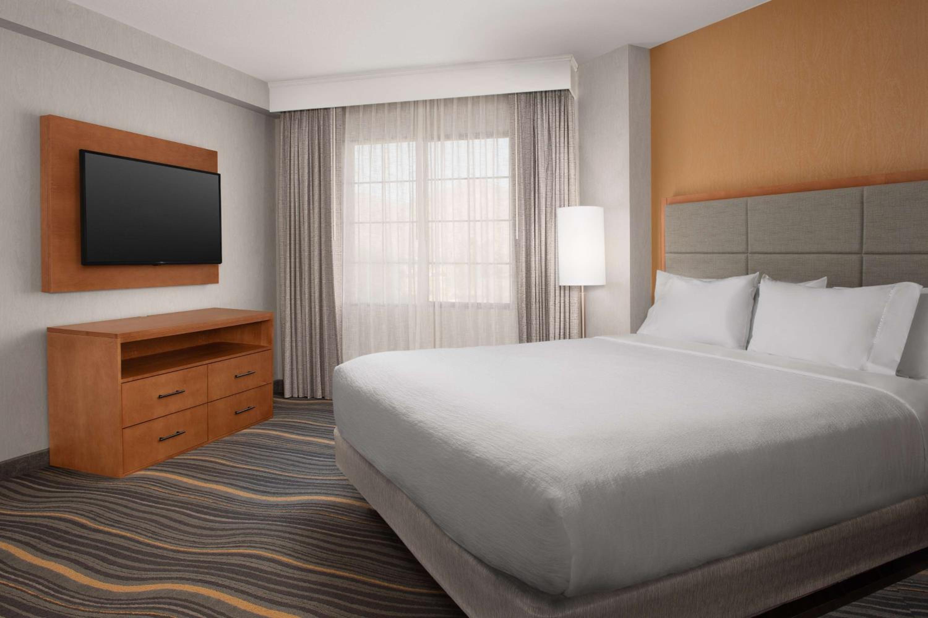 Corner King Room - Photo 3