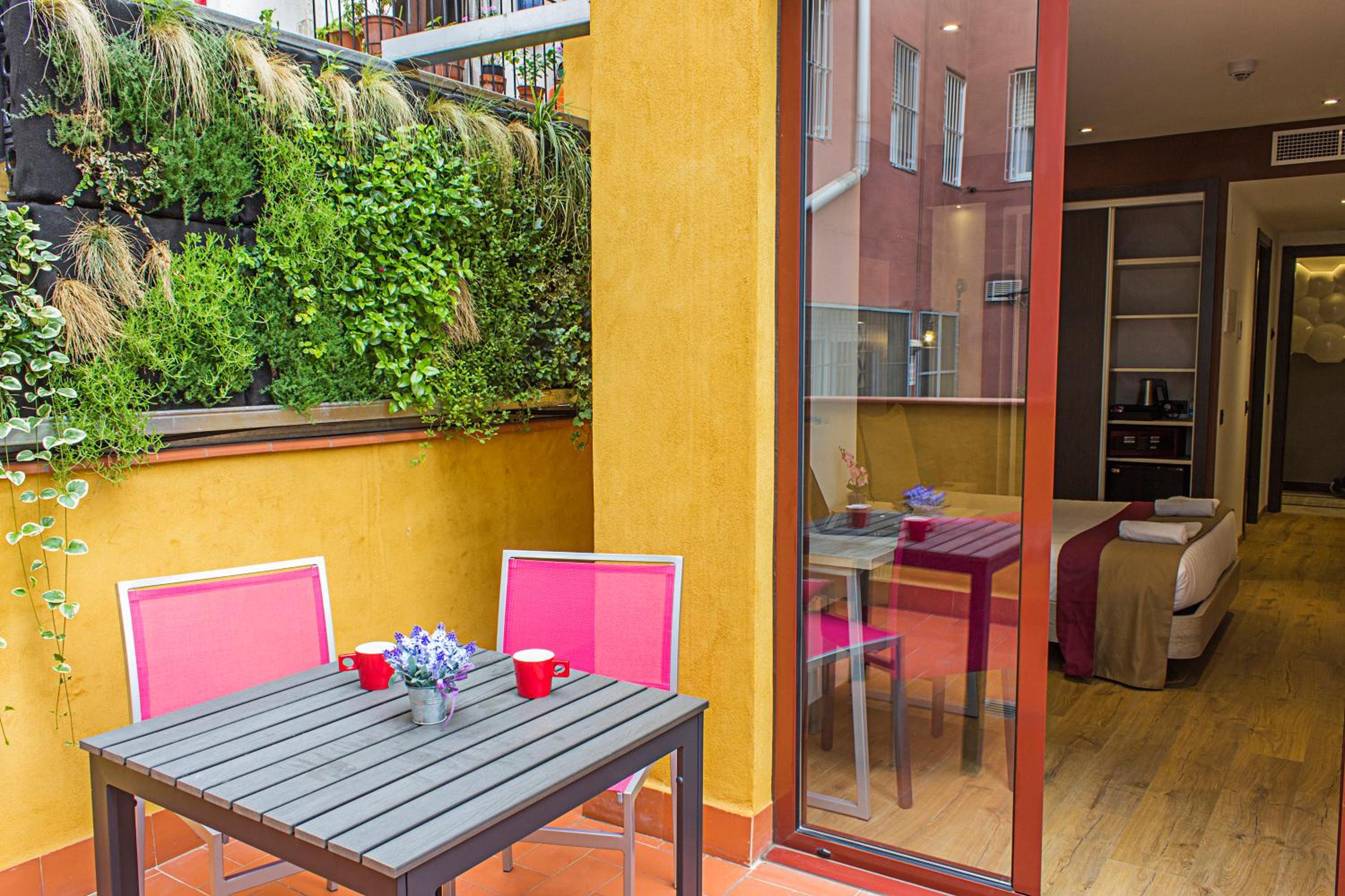 Superior Double or Twin Room with Terrace photo 3