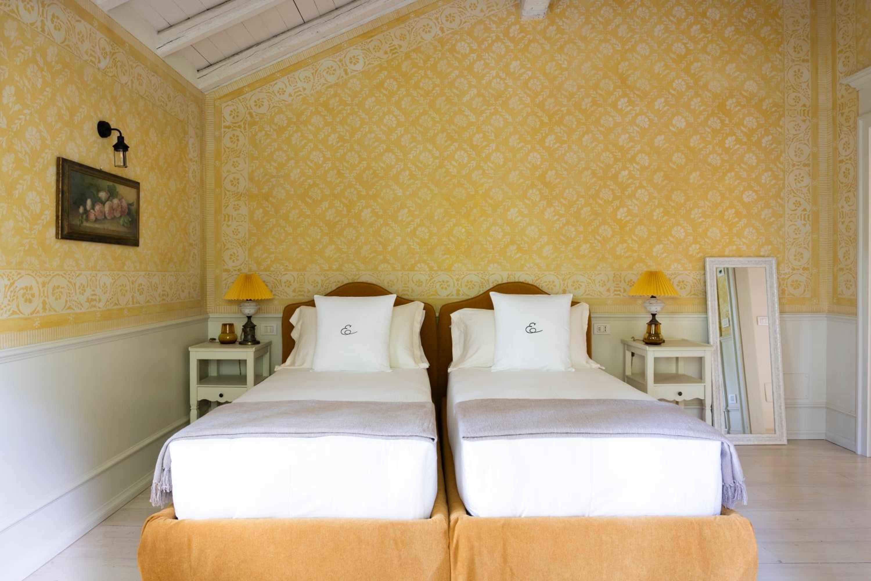 Suite photo 1