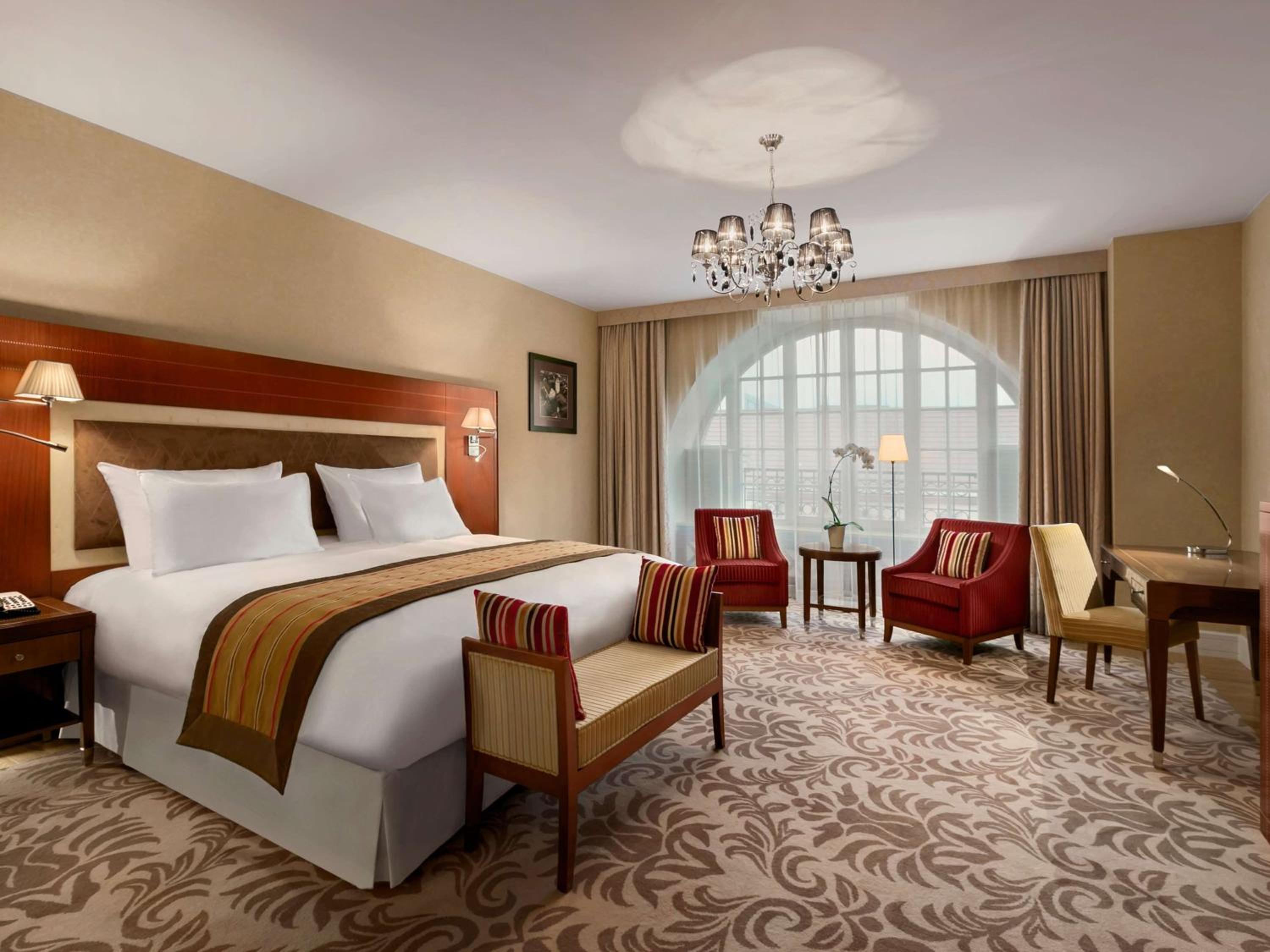 Deluxe King Room