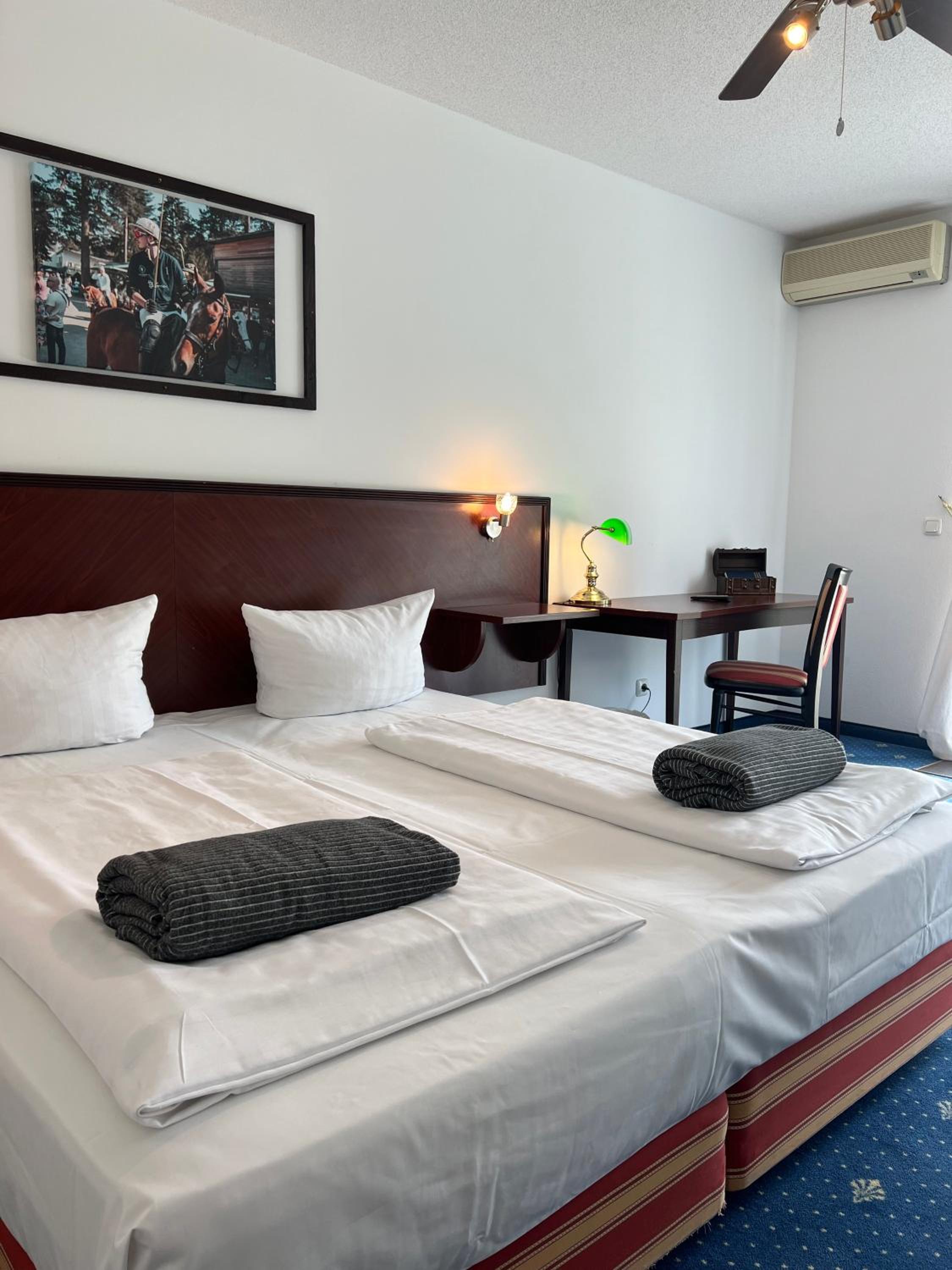 Double Room - Photo 1