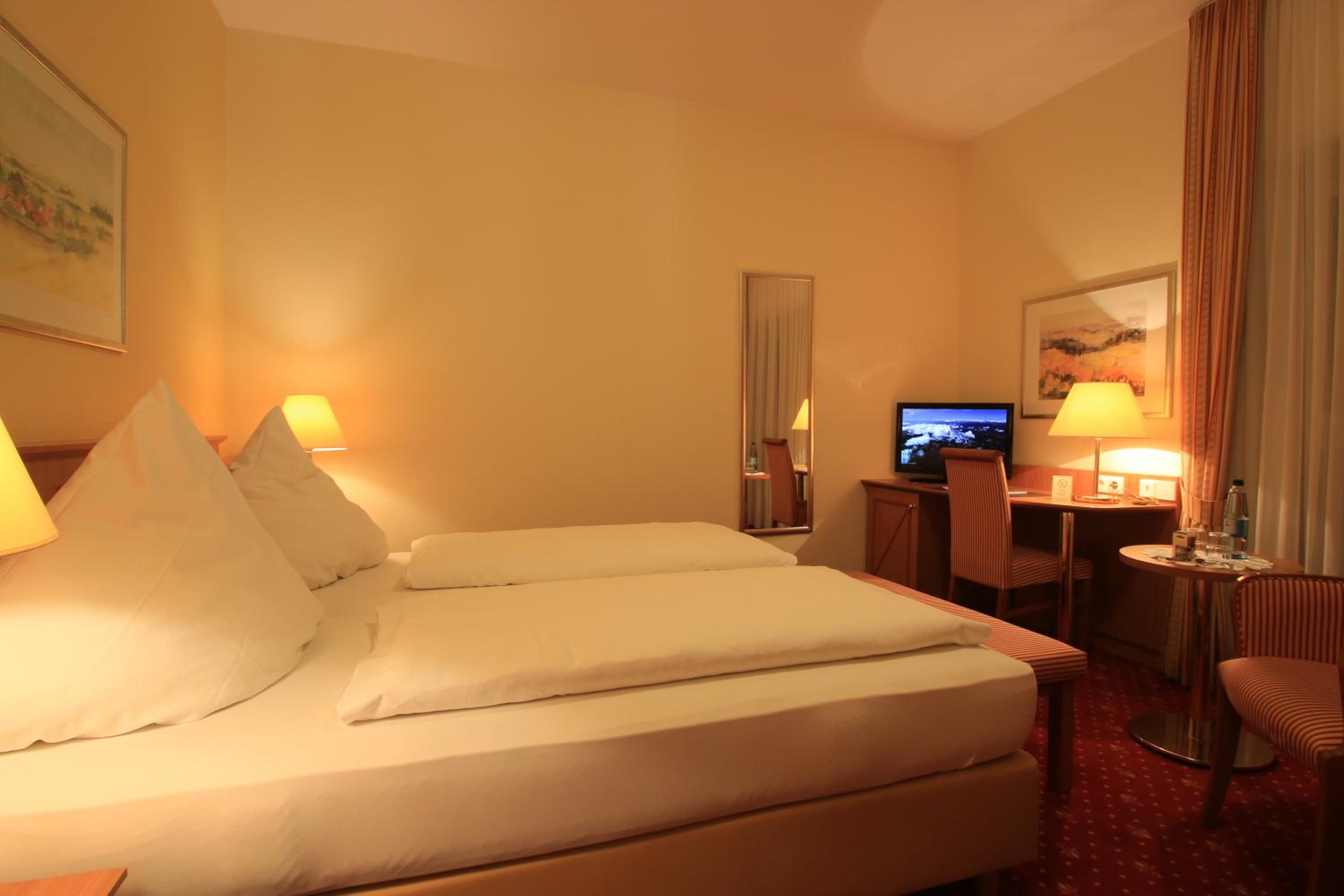 Deluxe Single Room