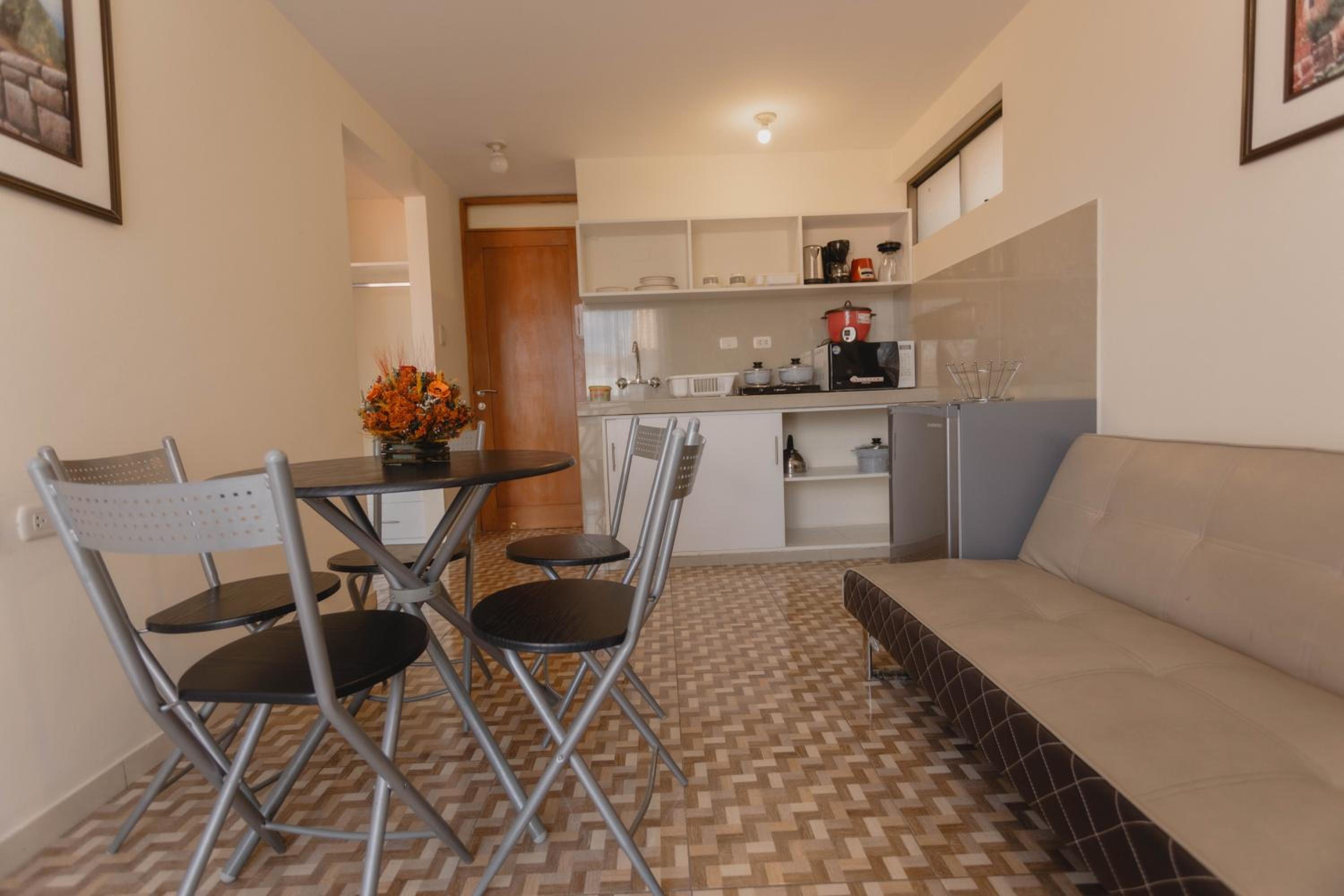 One-Bedroom Apartment with Balcony photo 3