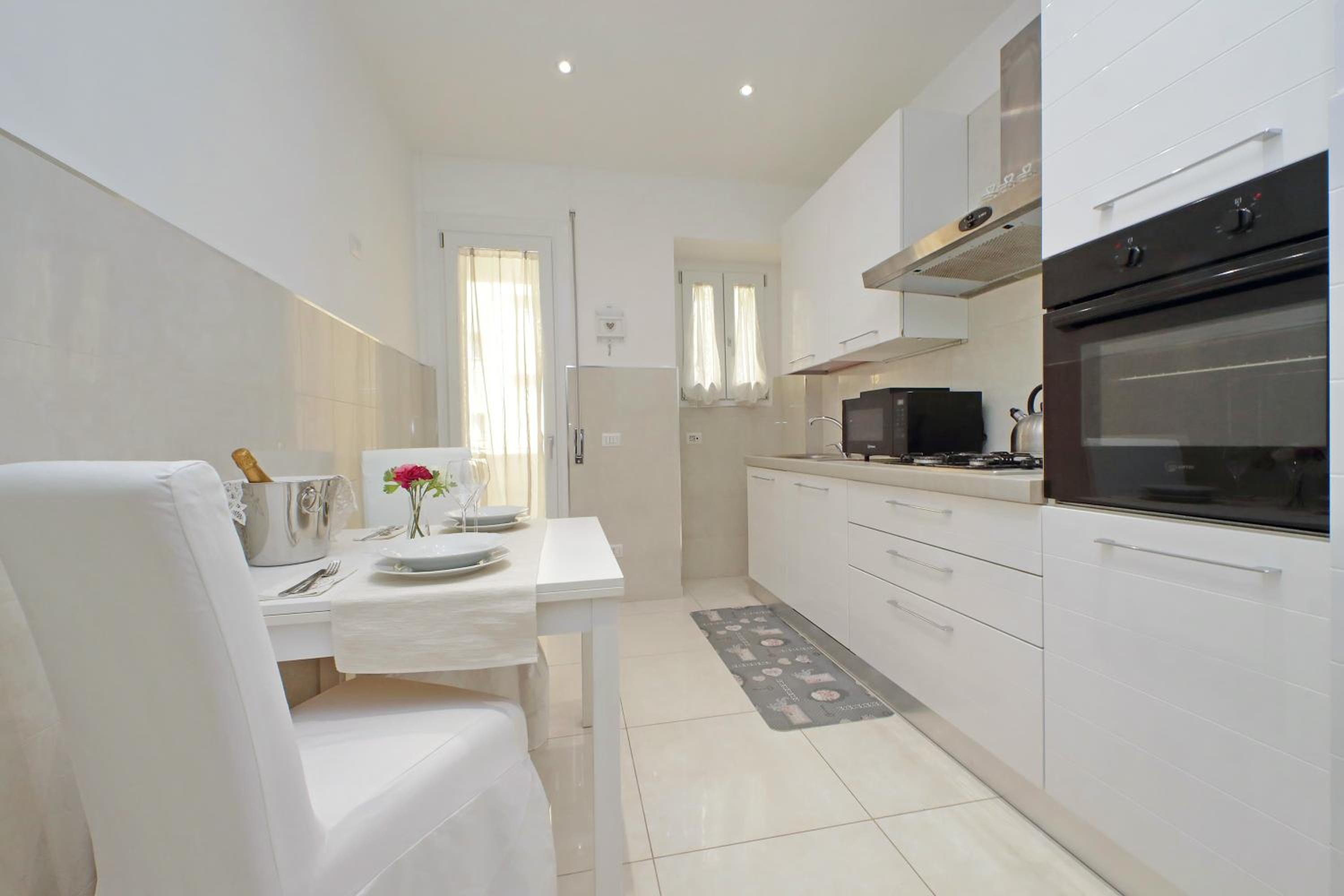 Triple Room with Balcony photo 3