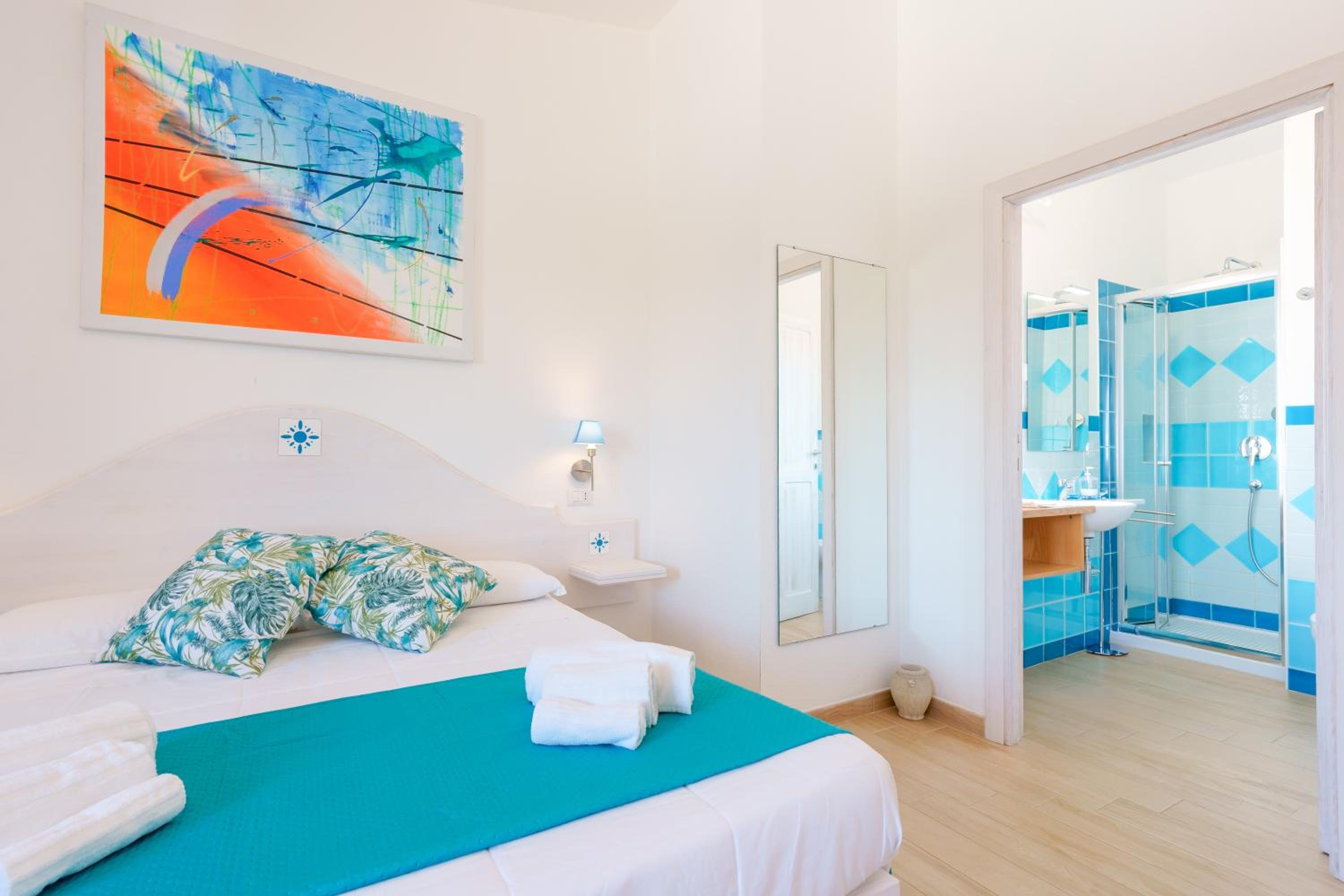 Triple Room with Private Bathroom - Photo 4