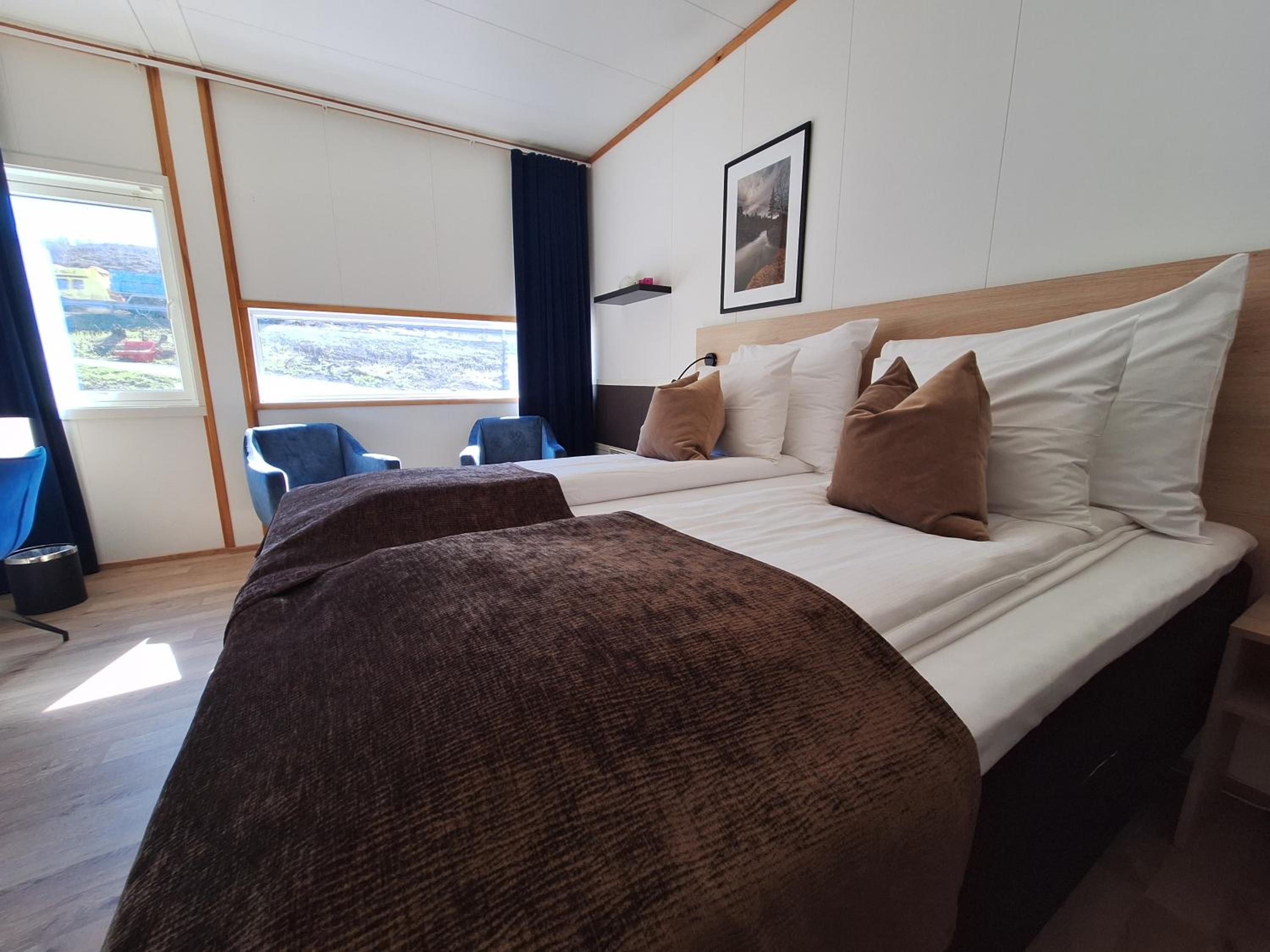 Budget Twin Room photo 3