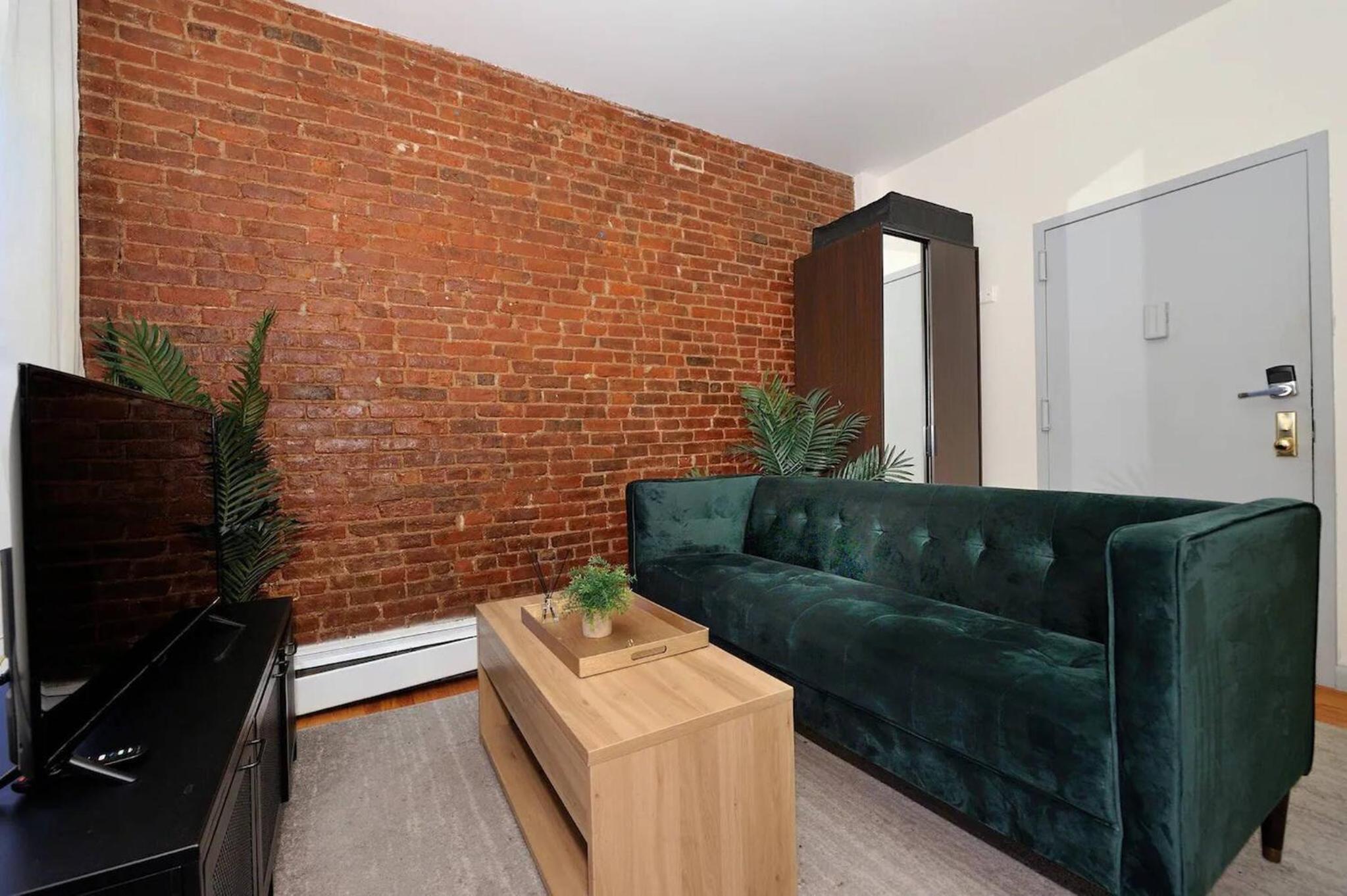 Apartment photo 1