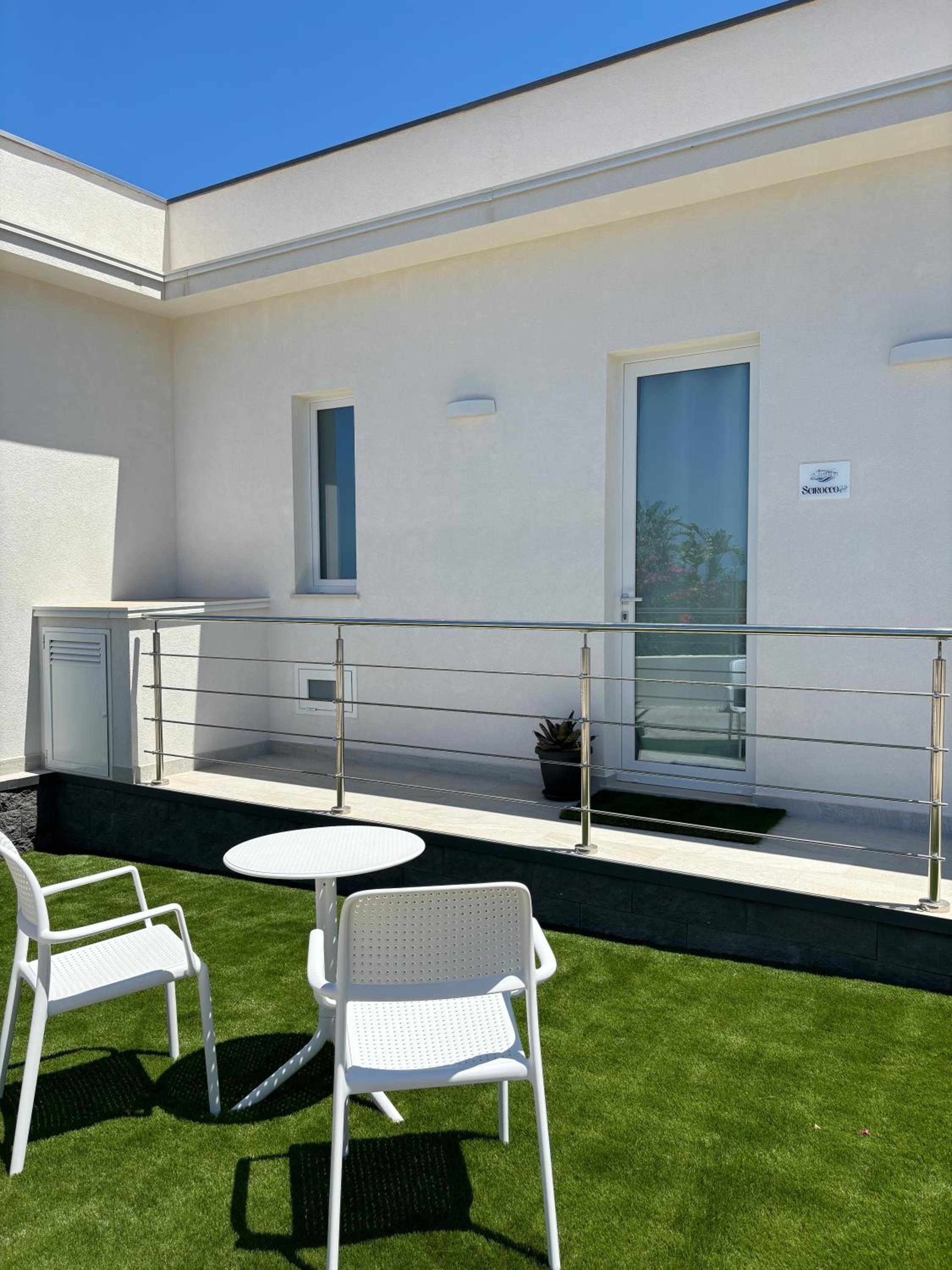 Two-Bedroom House photo 3