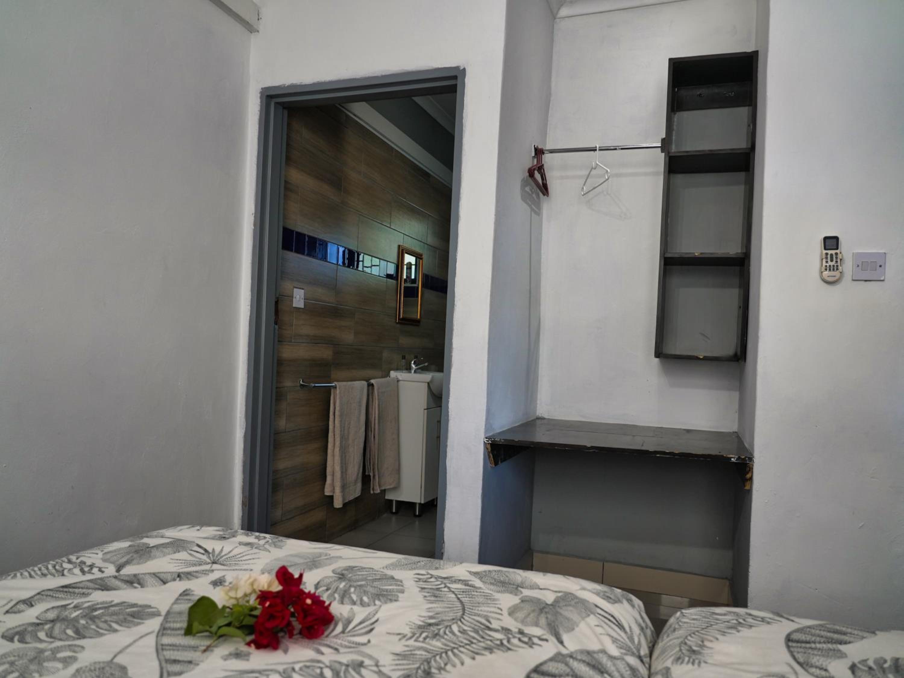 Twin Room photo 2
