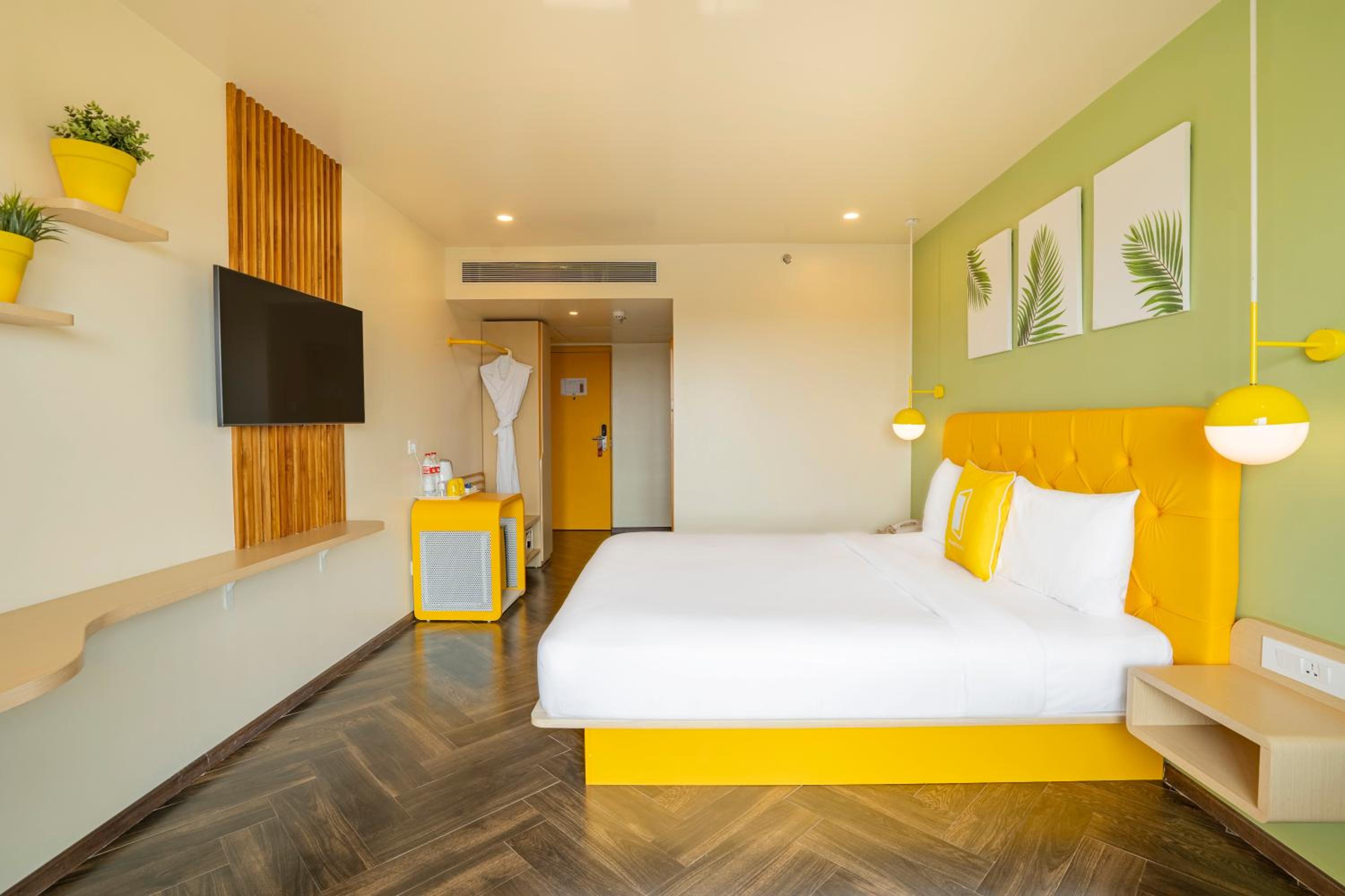 Sea View Executive King - Photo 3