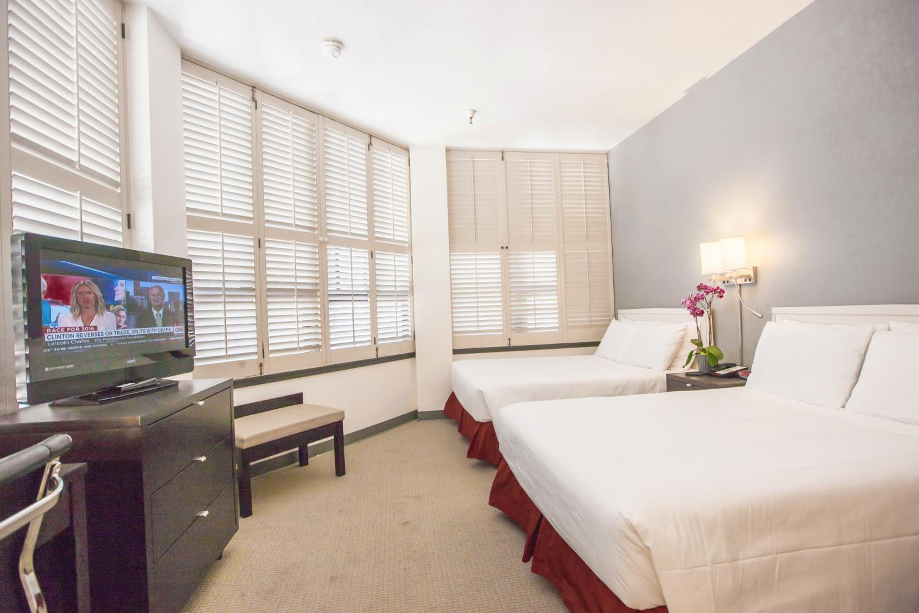 Double Room with Two Double Beds - Photo 1