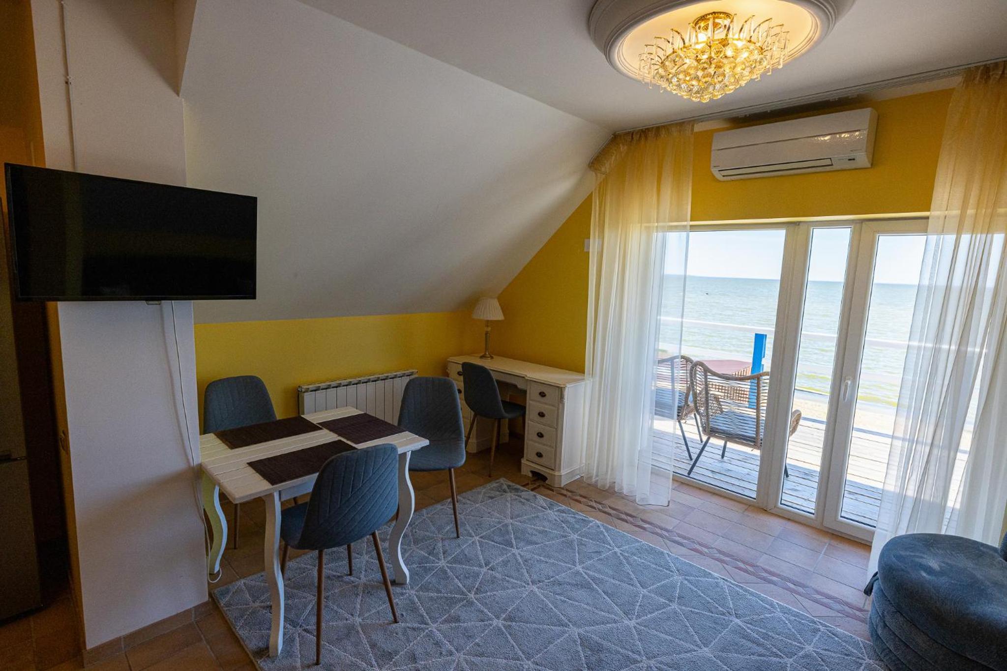 Apartment with Sea View photo 3