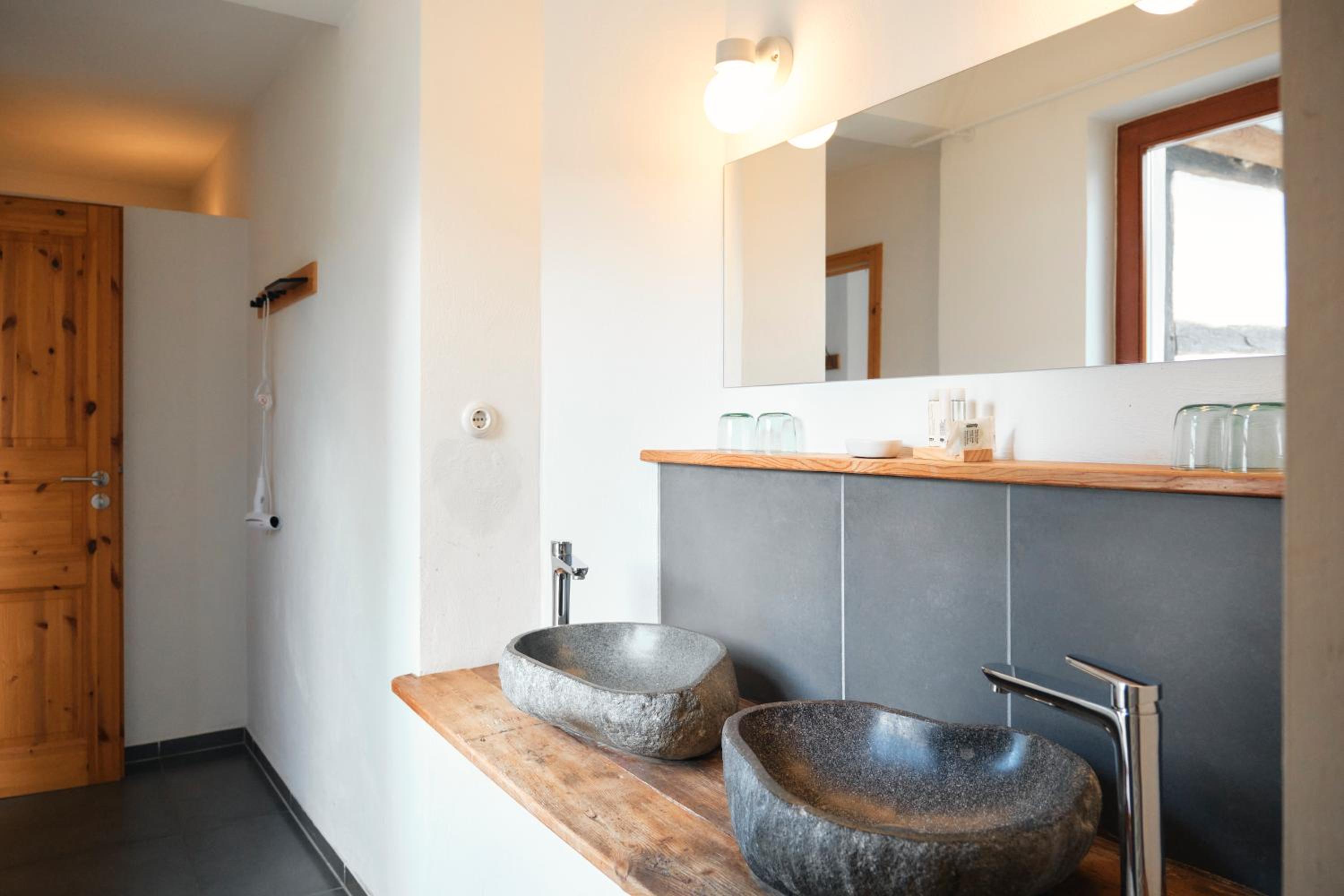 Two-Bedroom Suite photo 3