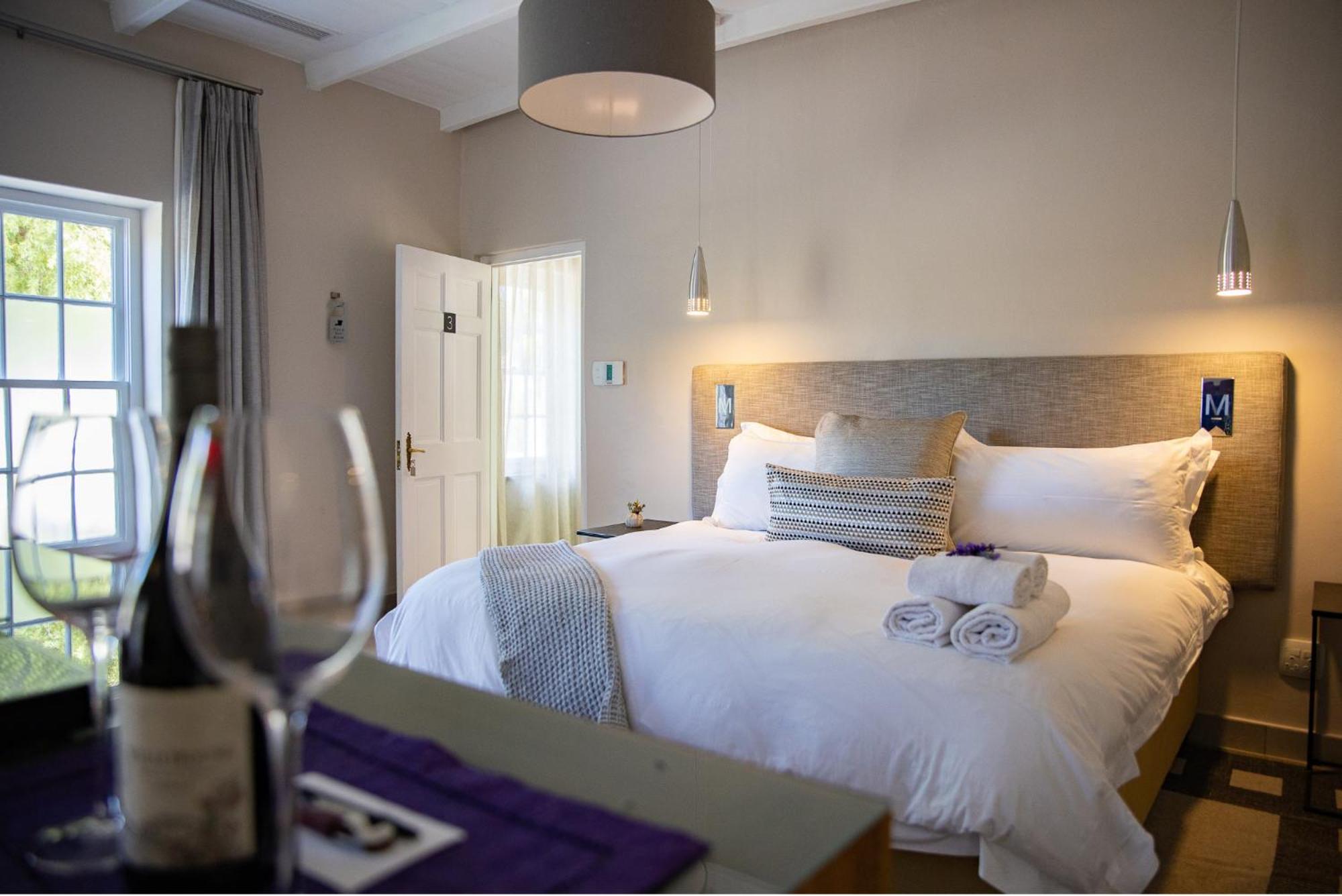 Superior King Suite photo 3