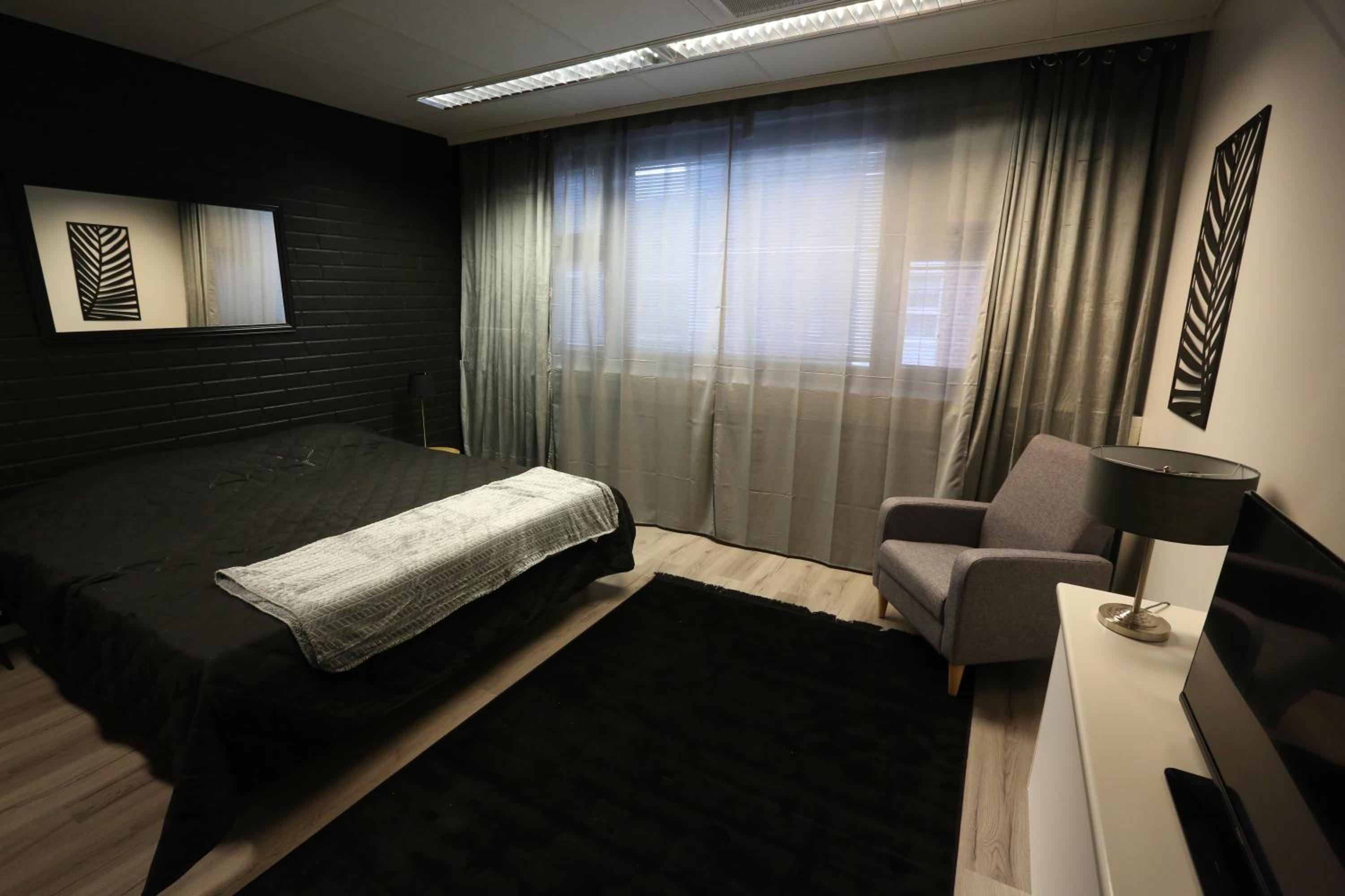 Double Room with Shared Toilet photo 2