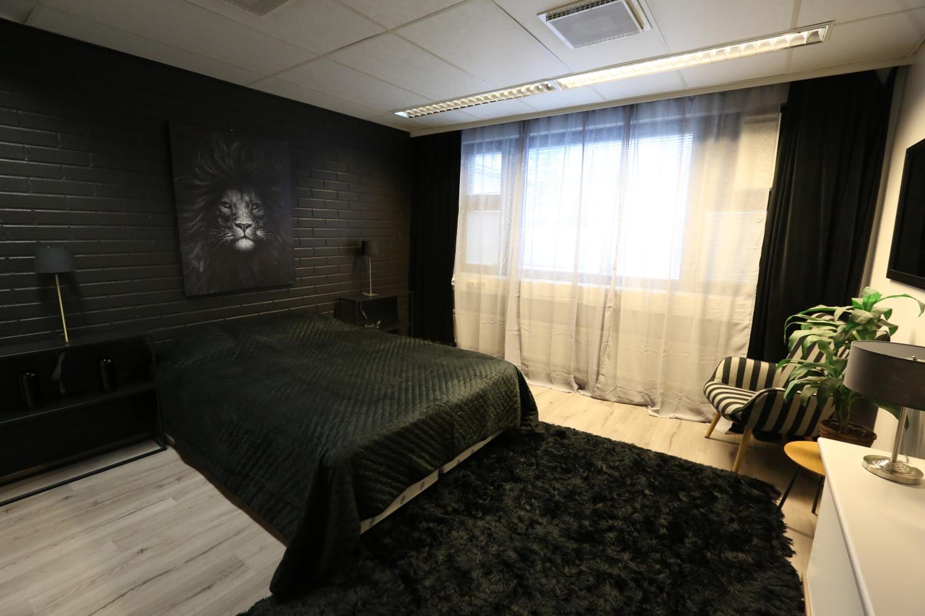 Double Room with Shared Toilet photo 2