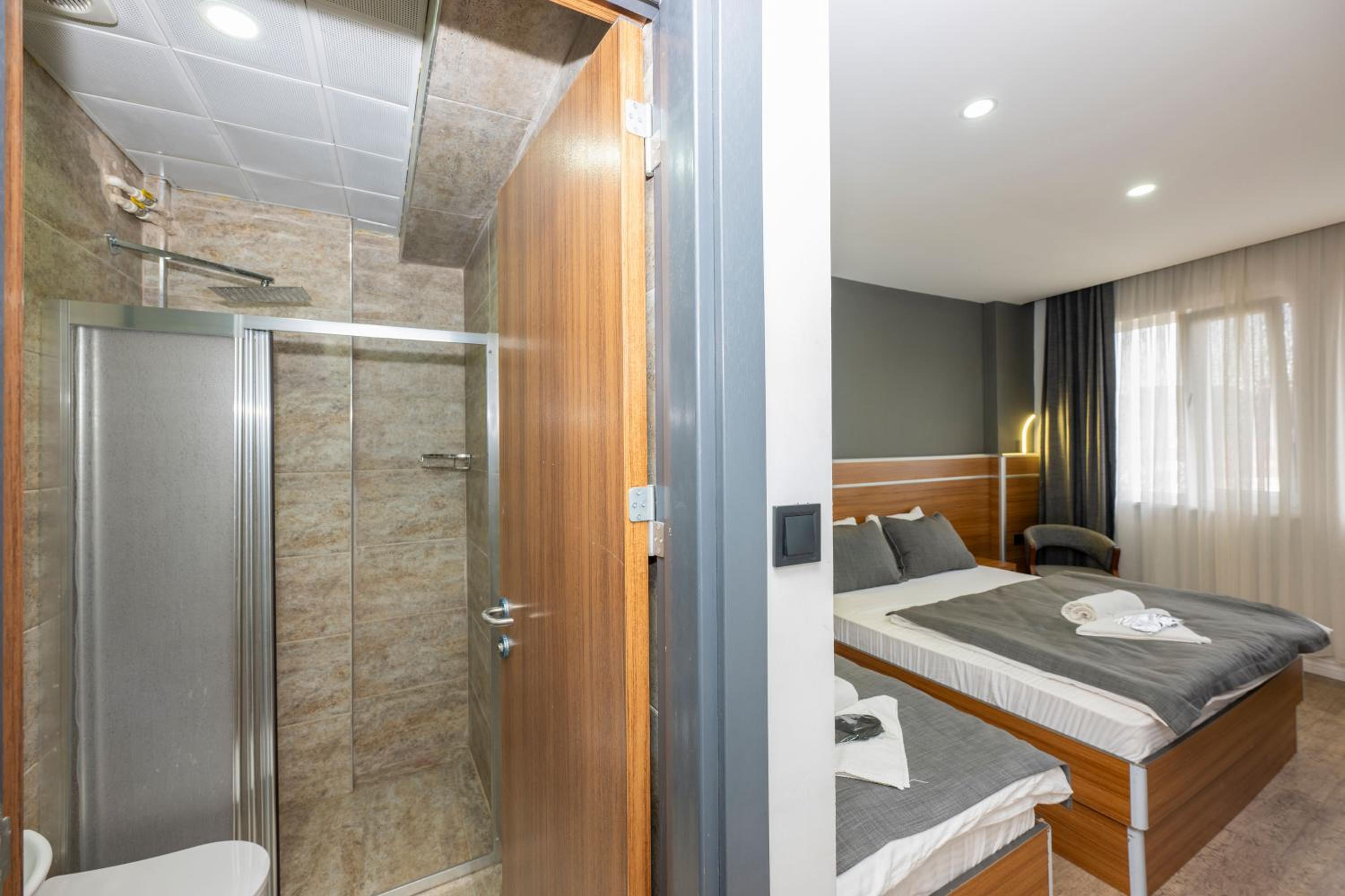 Comfort Triple Room photo 2