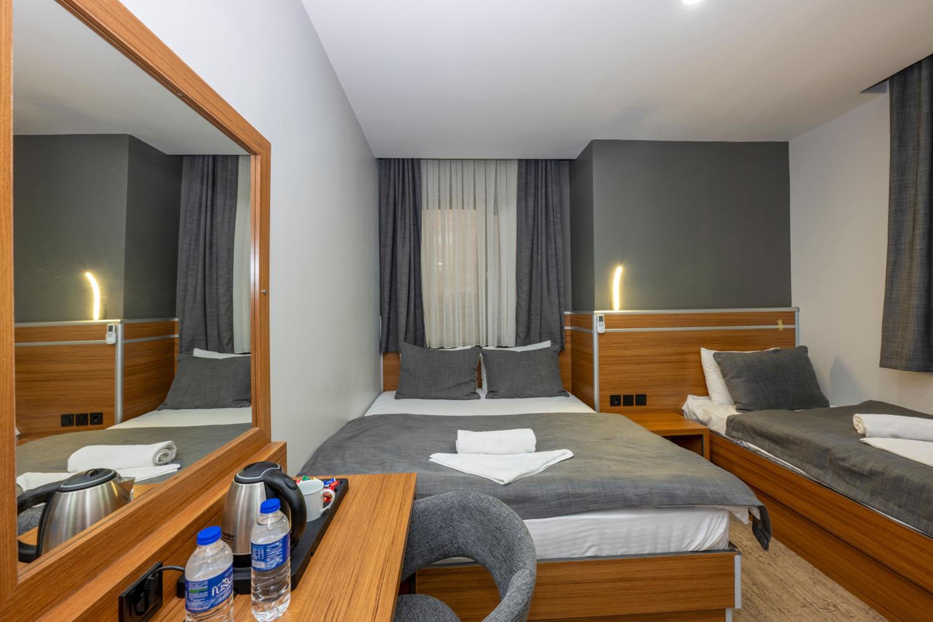 Comfort Triple Room photo 3