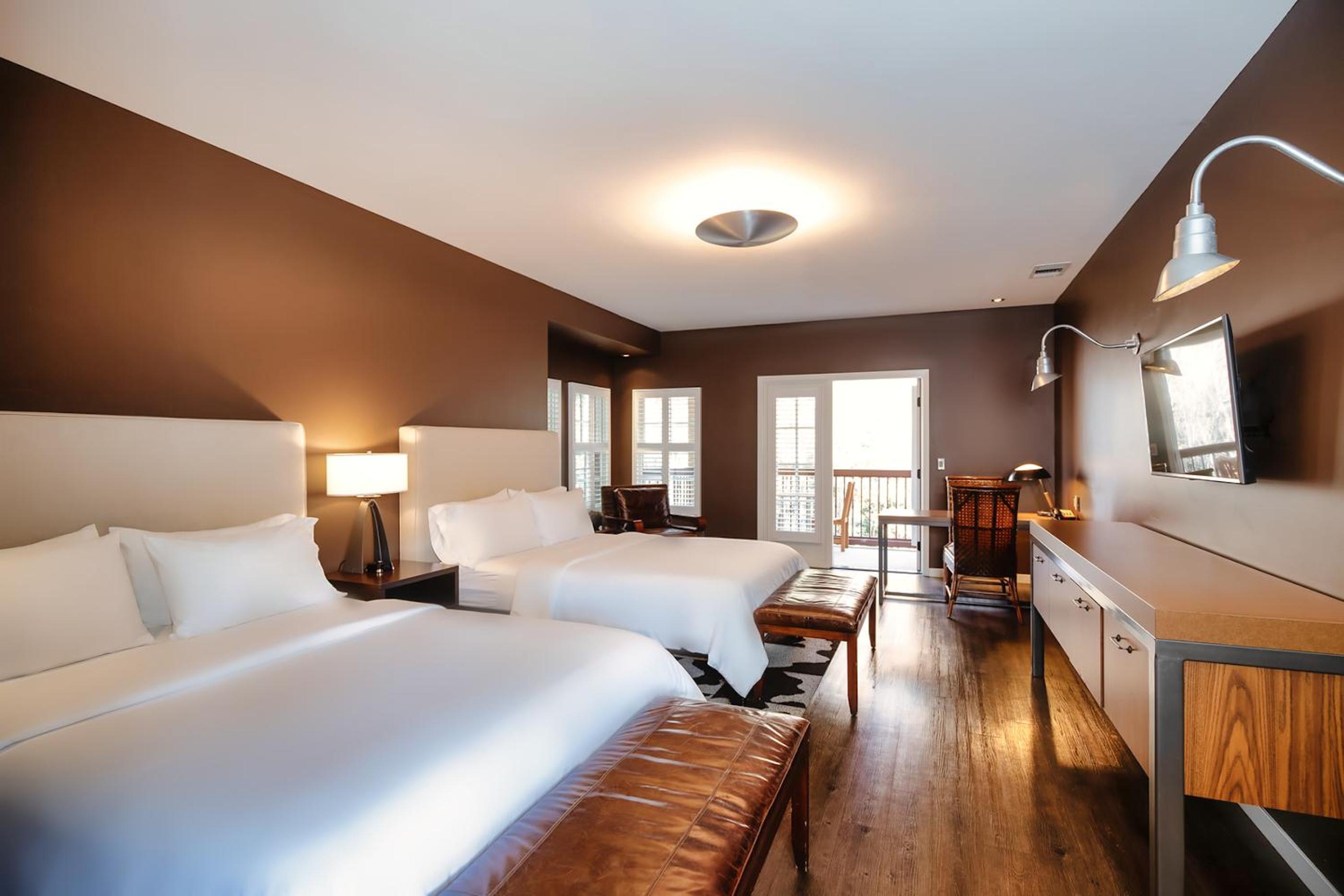 Queen Room with Two Queen Beds - Disability Access photo 1