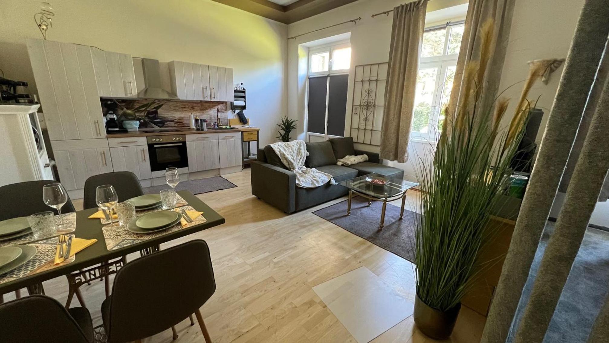 Apartment - Ground Floor photo 2