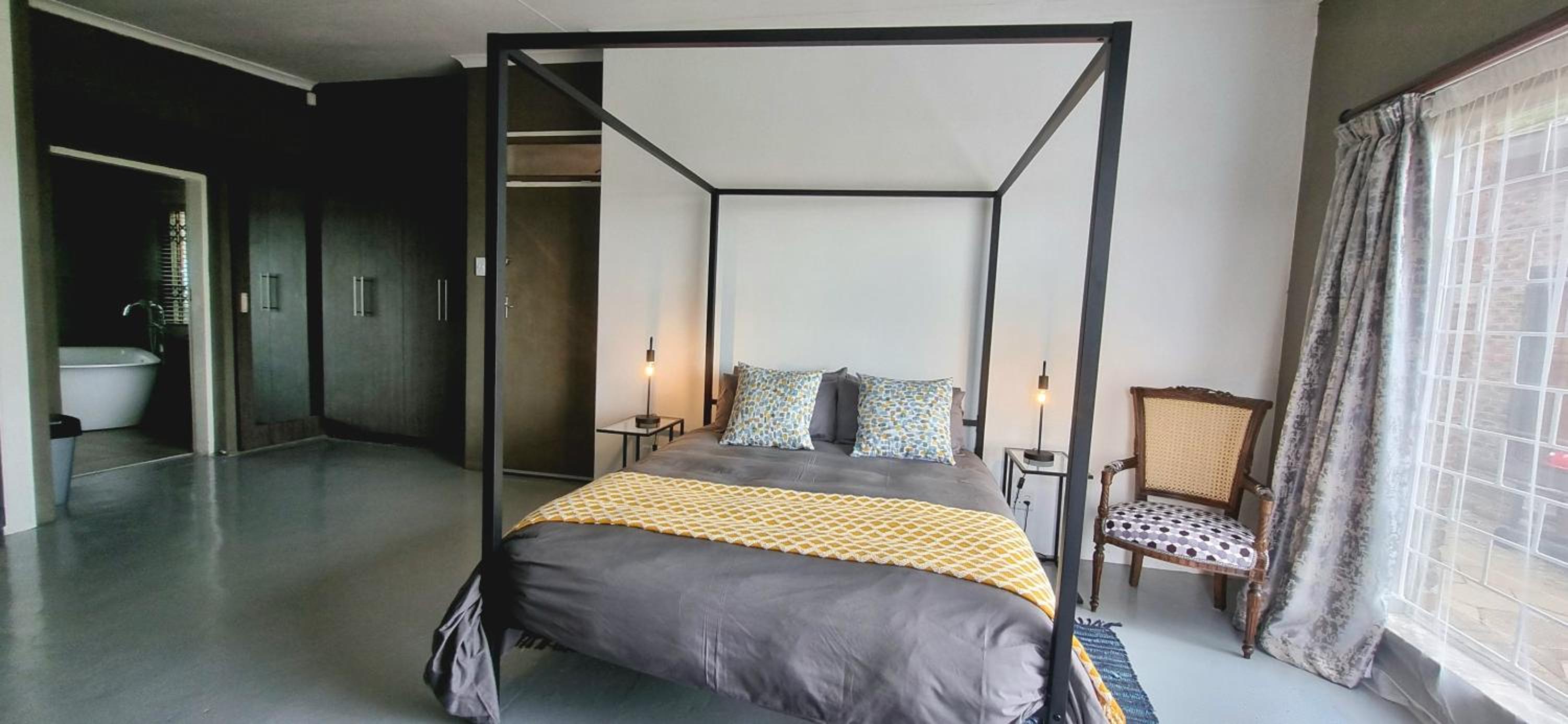 Luxury Studio - Photo 1