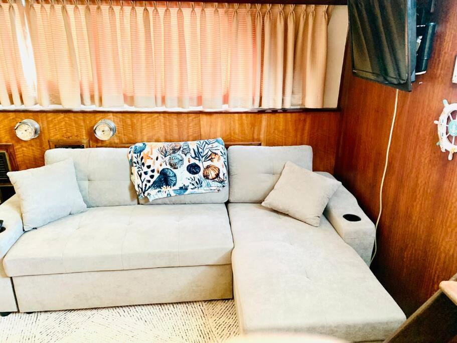 Mobile Home photo 1