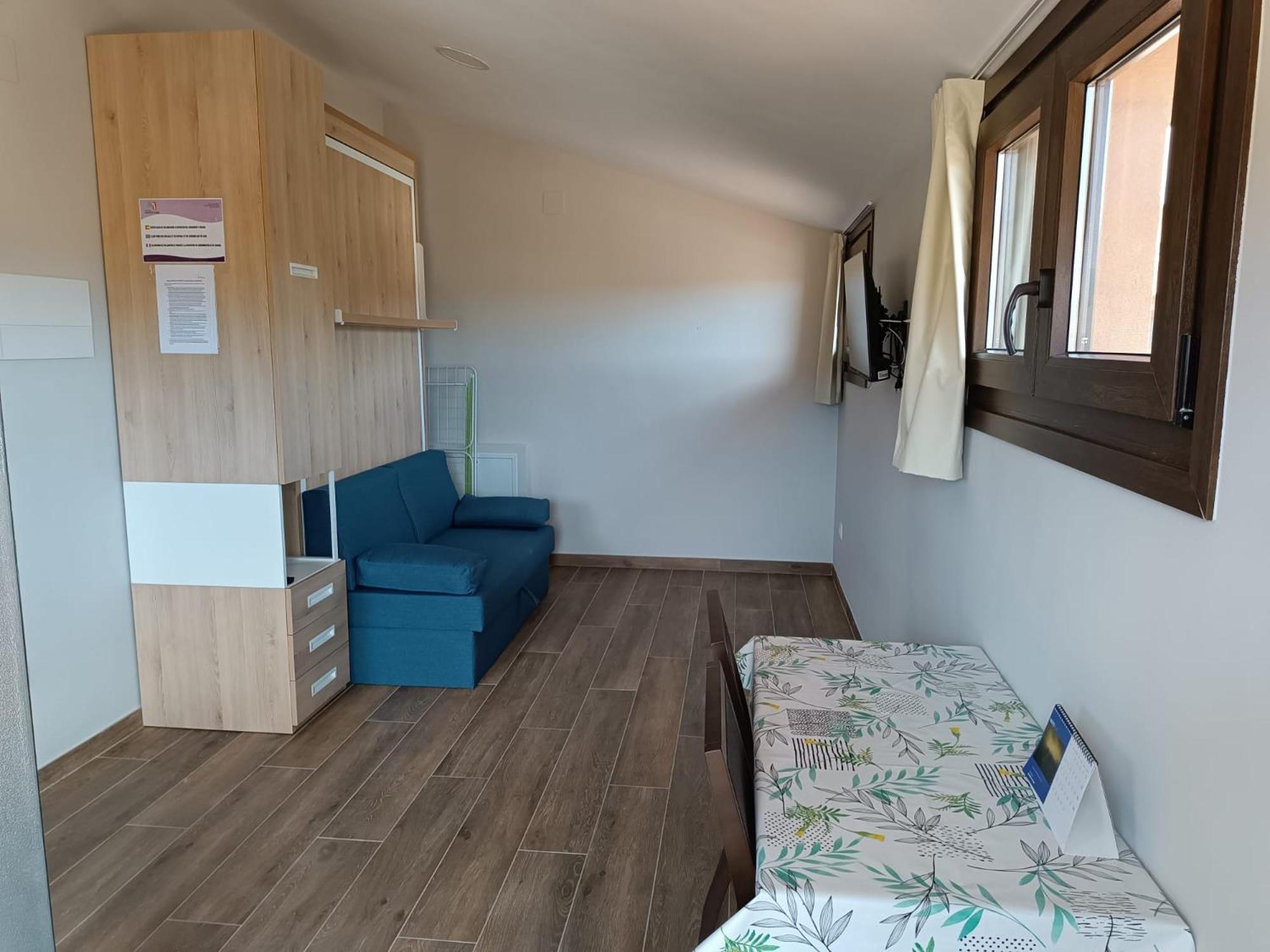 Estudio con terraza