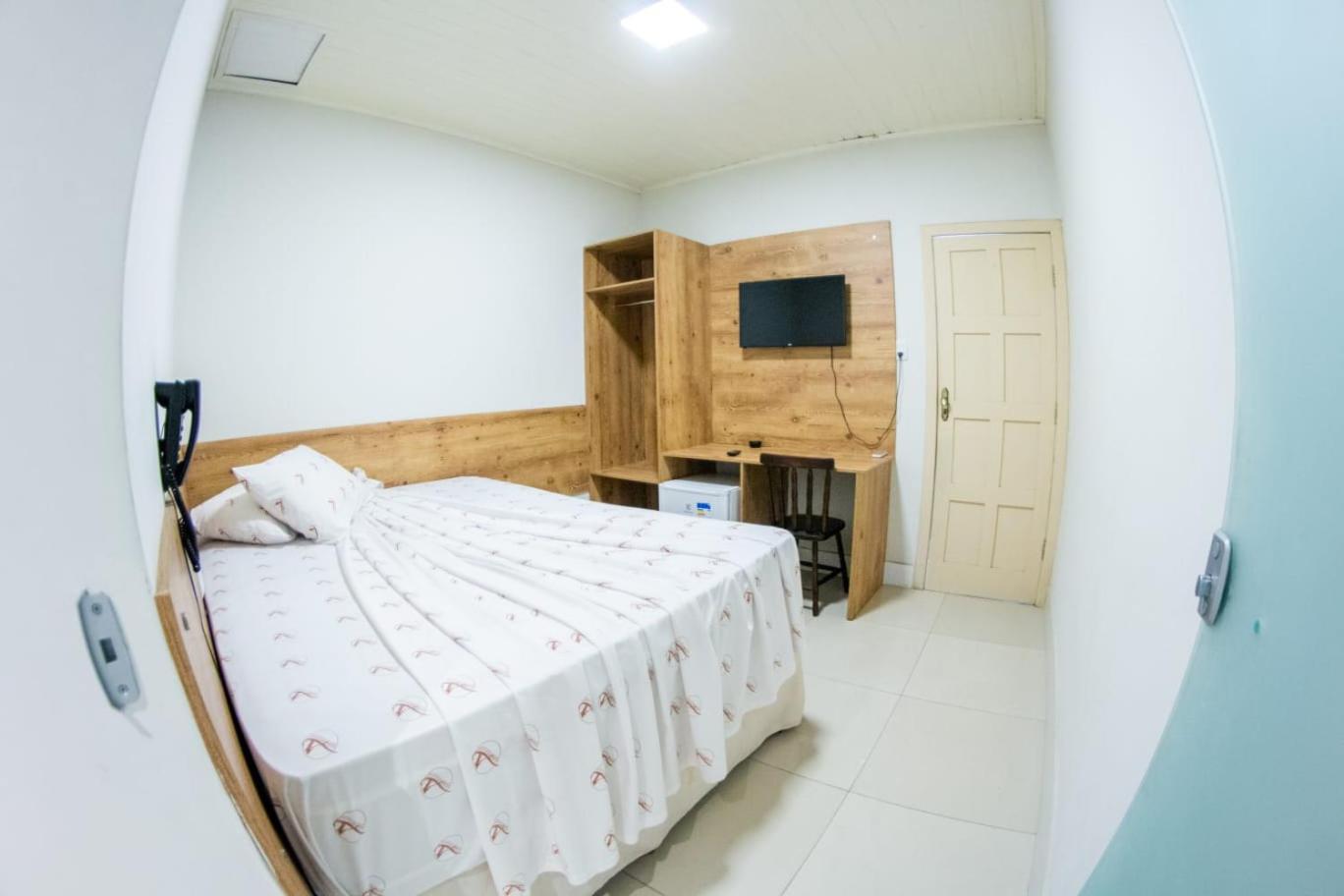 Double or Twin Room photo 3
