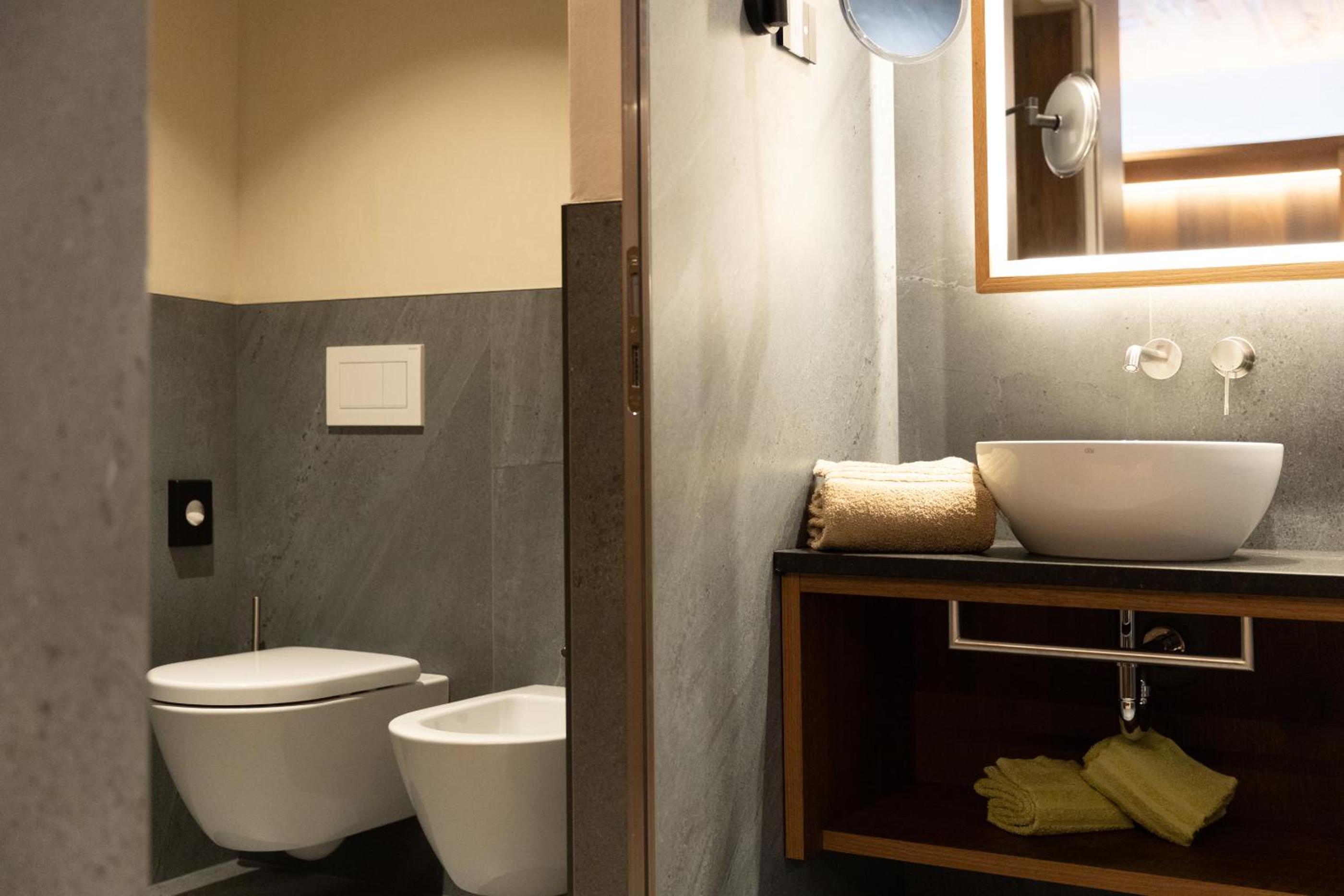 Deluxe Triple Room photo 2