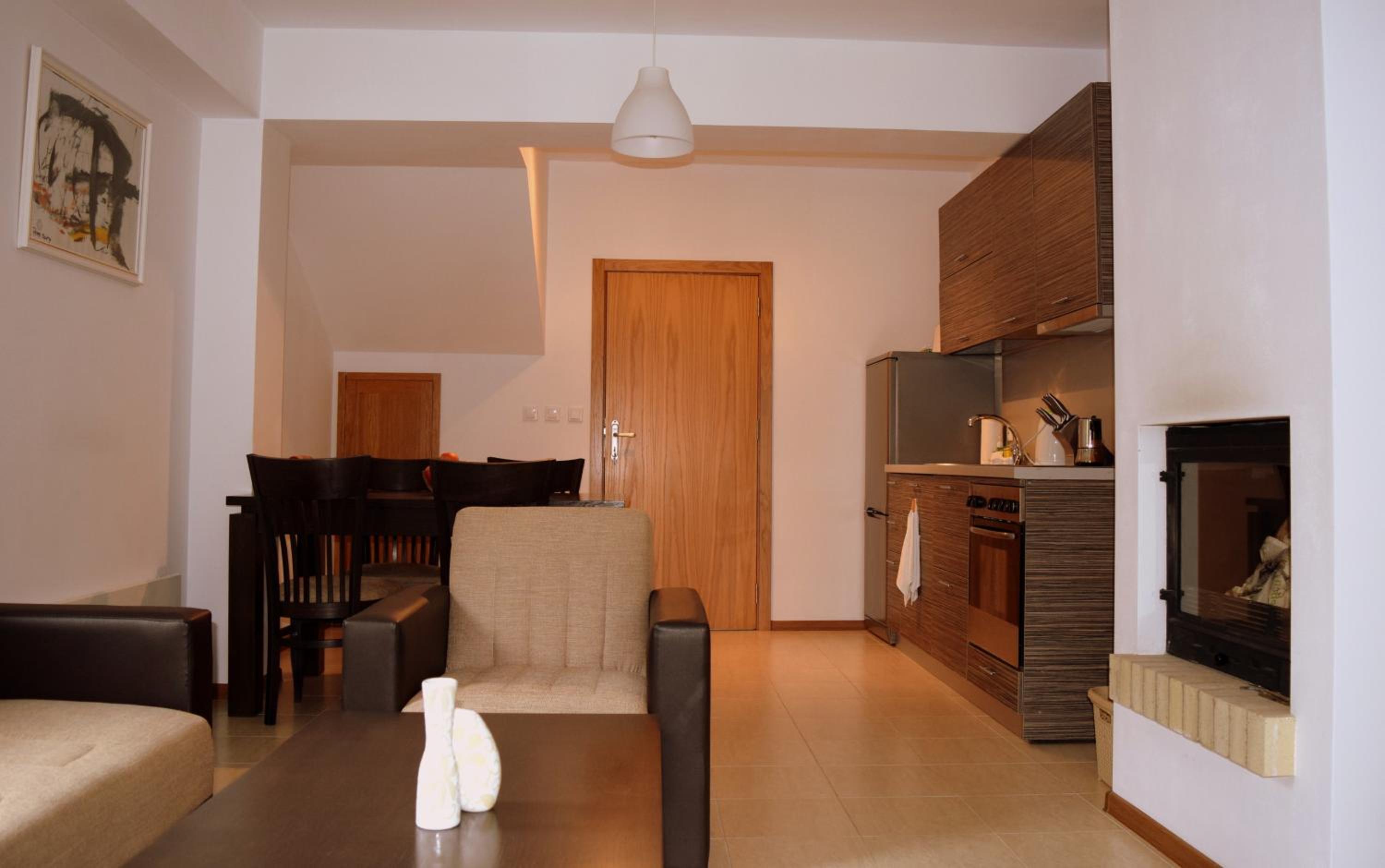 One-Bedroom Duplex Apartment photo 1