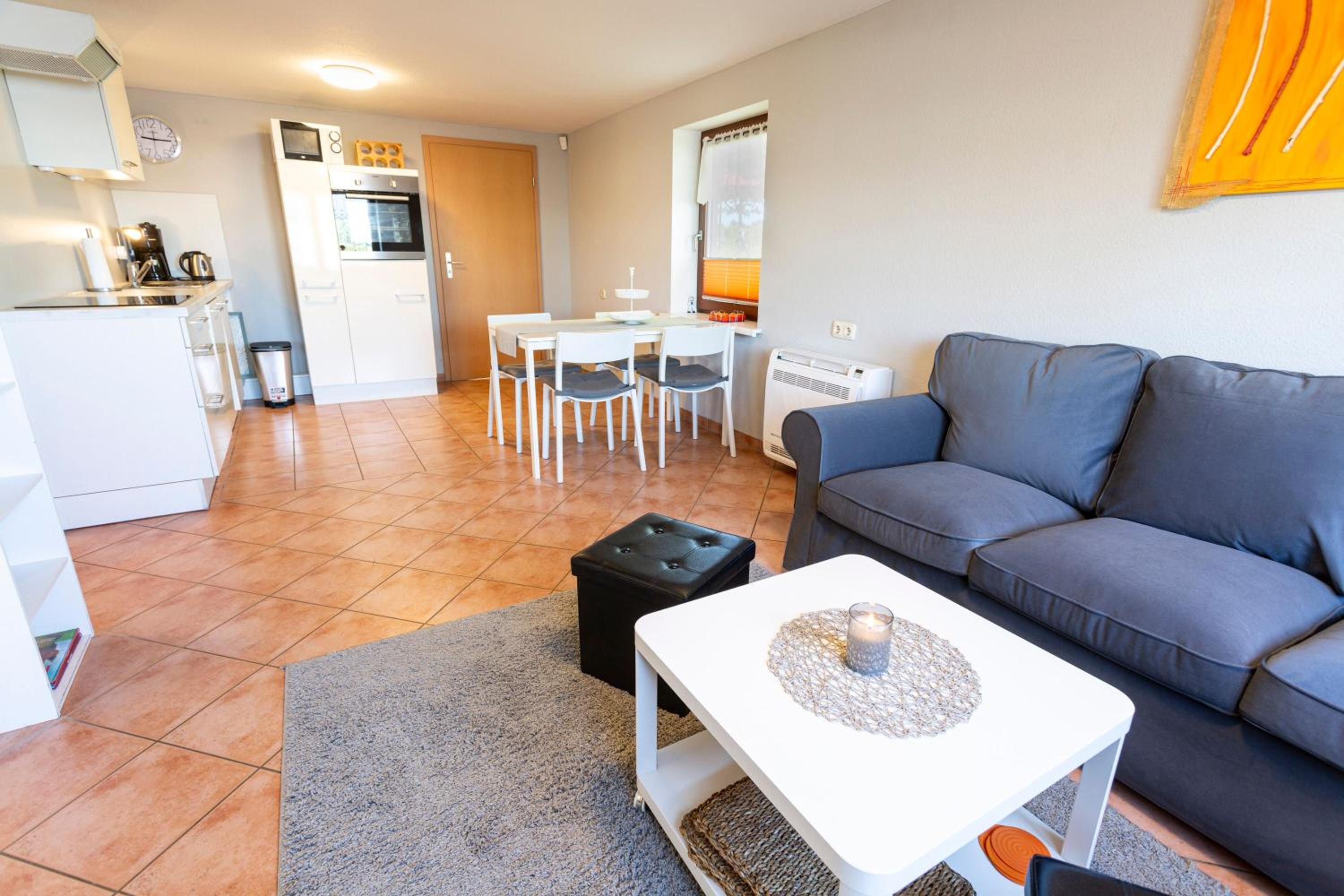 Two-Bedroom Apartment with Lake View photo 1