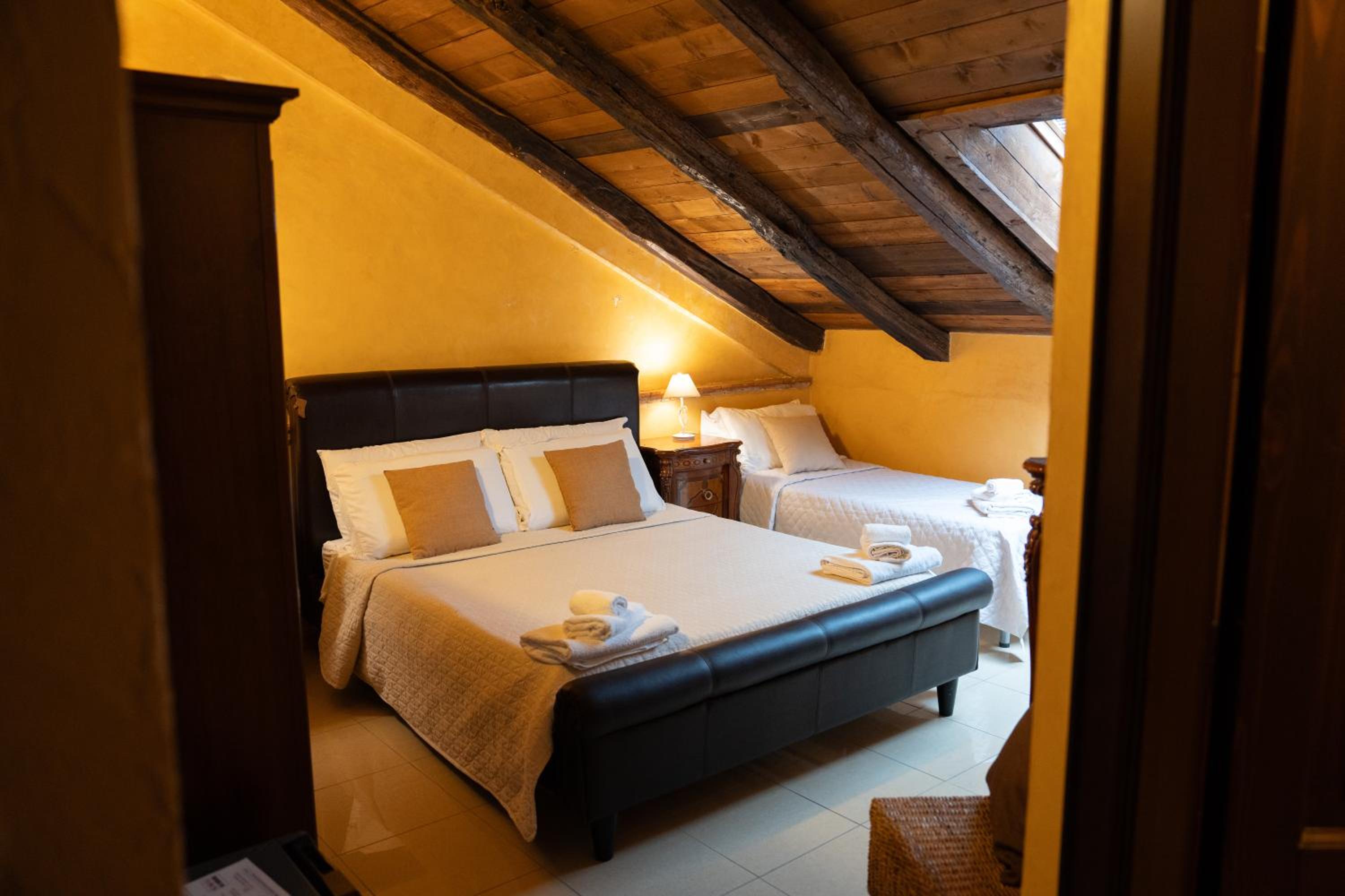 Standard Triple Room photo 3