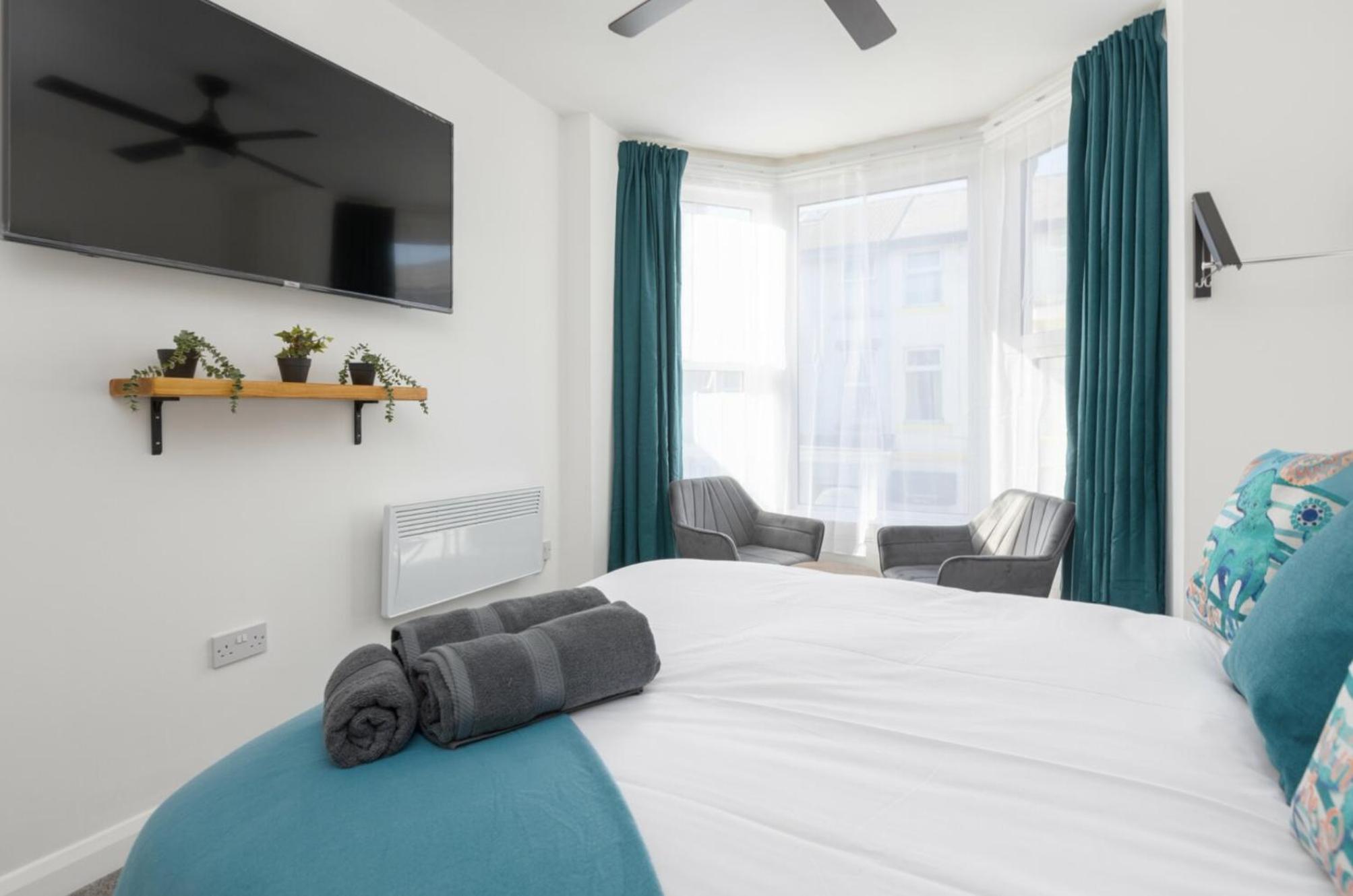 Deluxe King Room