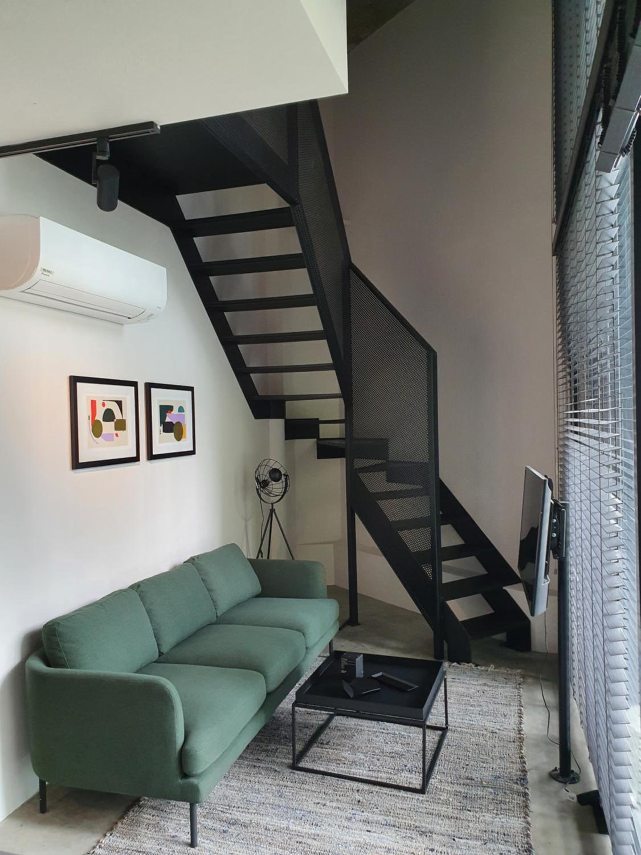 Two-Bedroom Loft Apartment photo 2