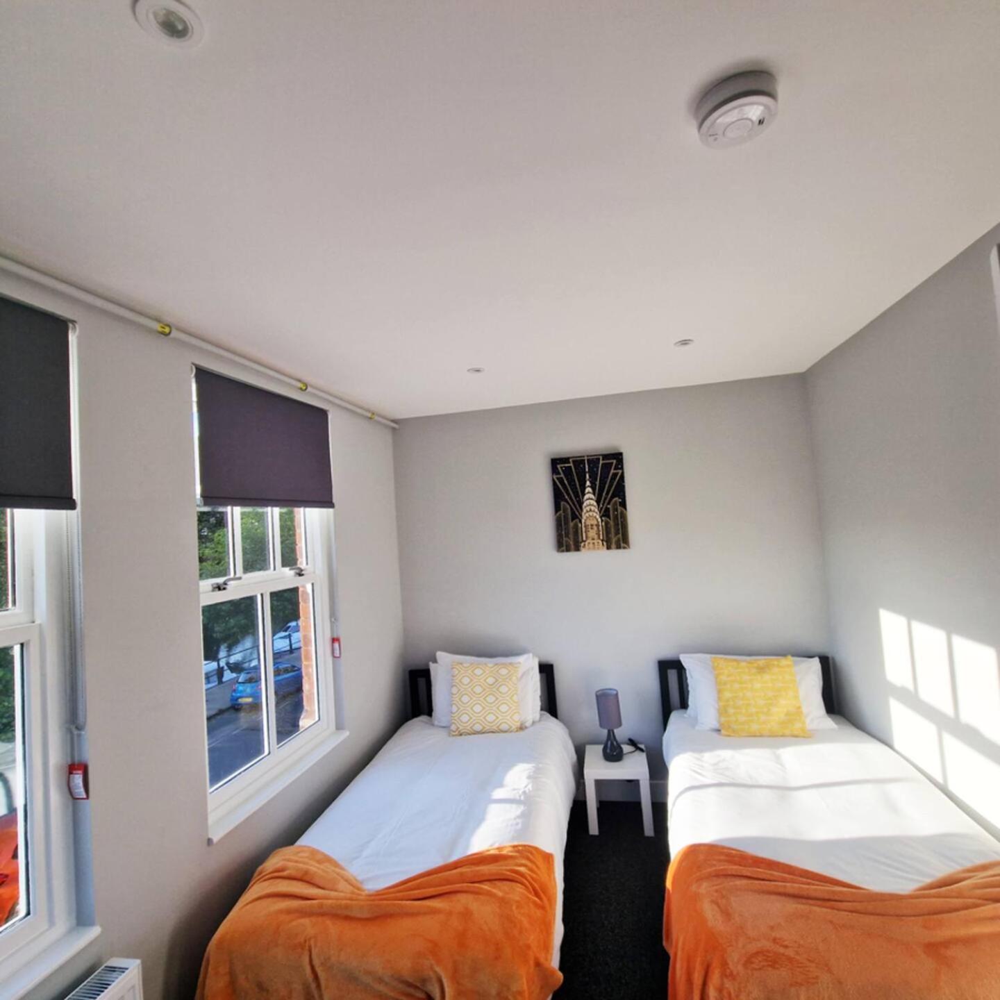Deluxe Apartment