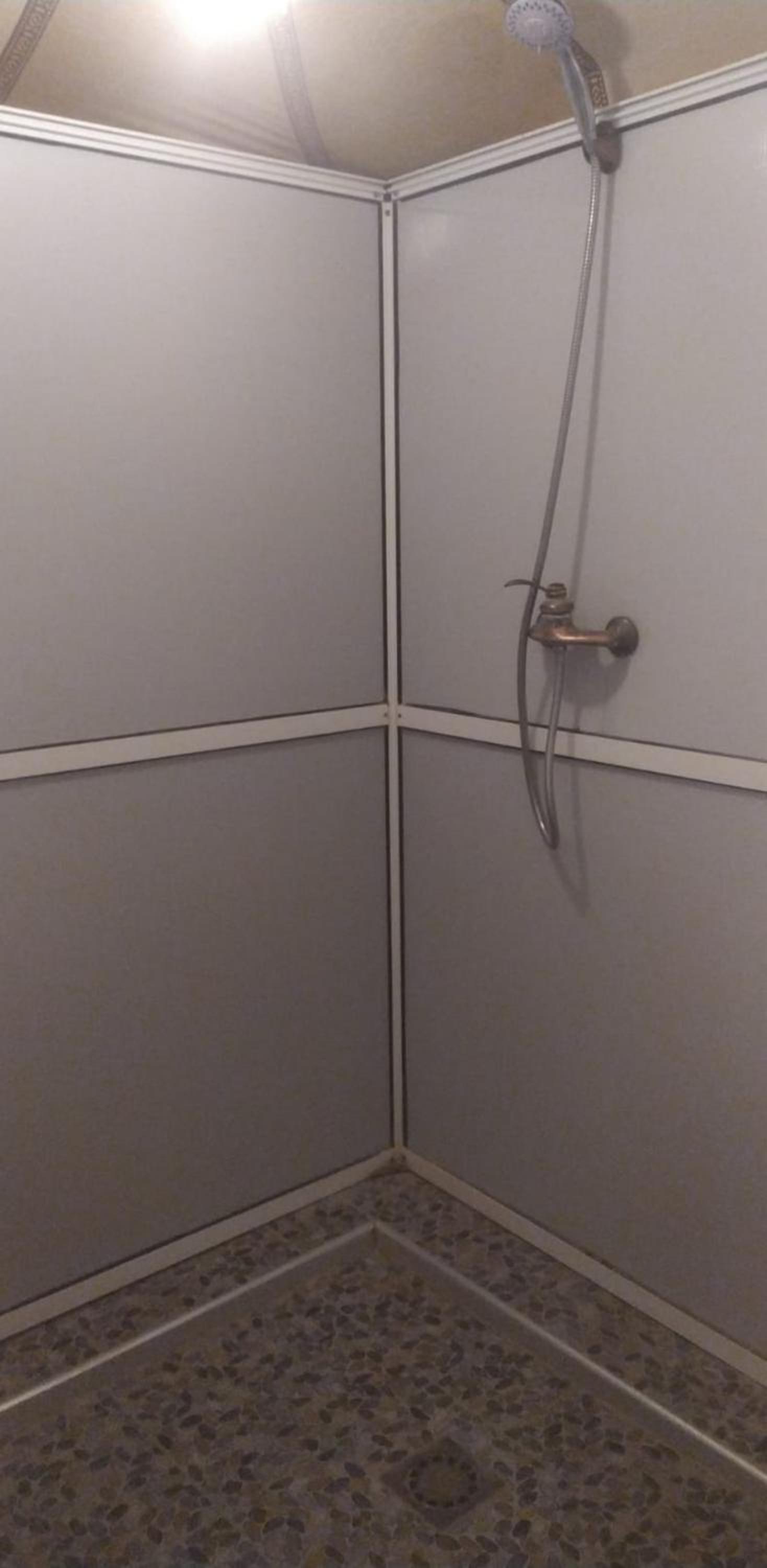 Basic Triple Room photo 2