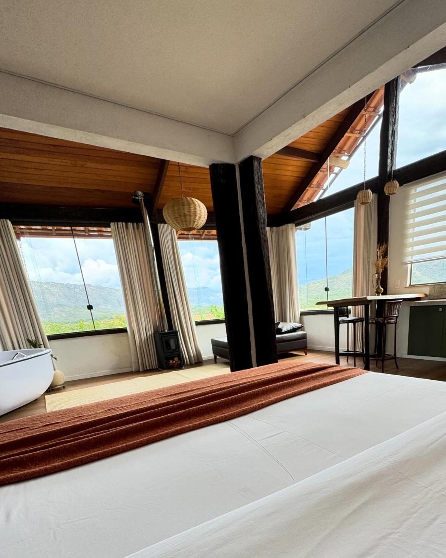 Deluxe Suite with Spa Bath