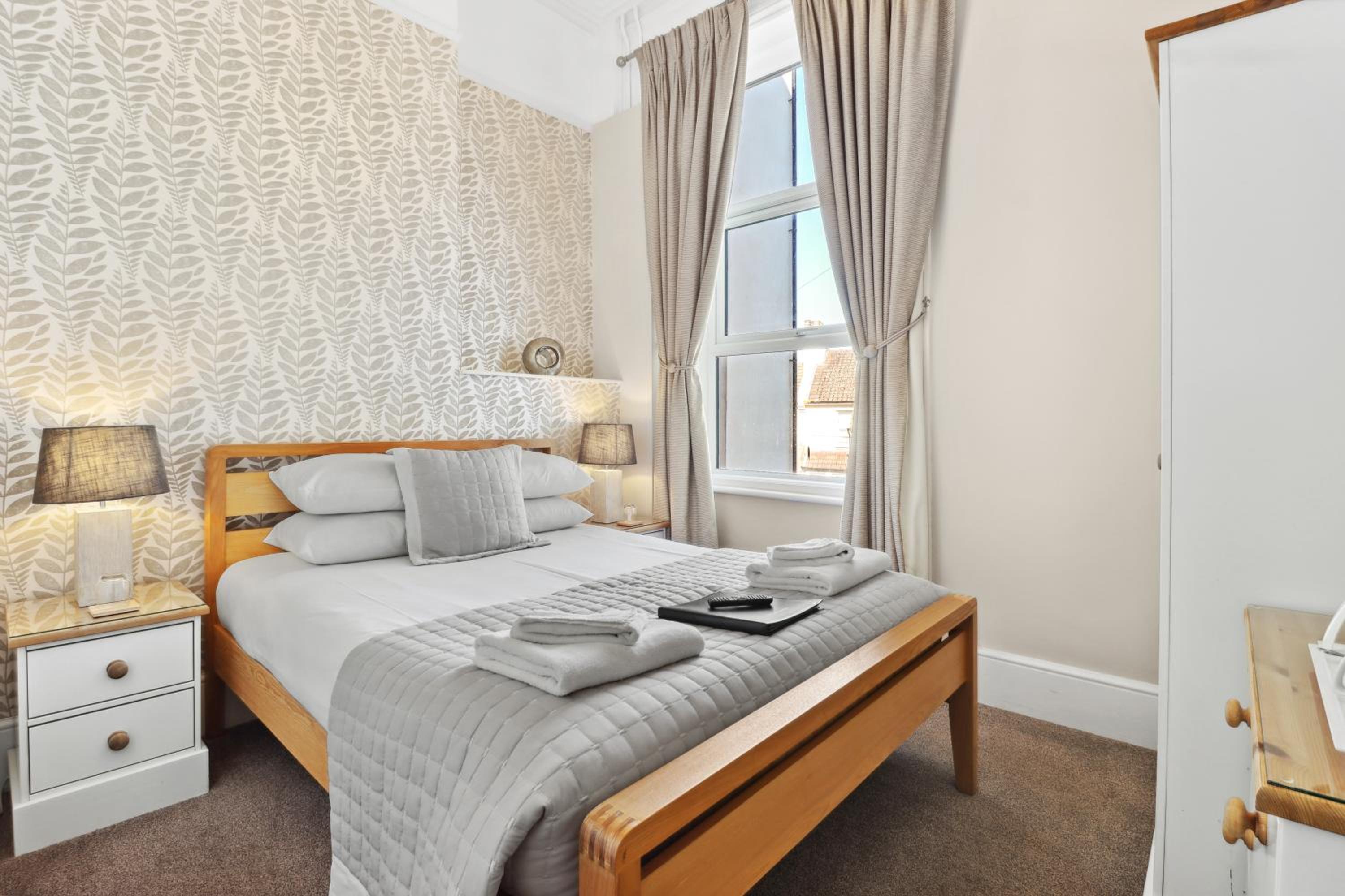 Double Room - Photo 1