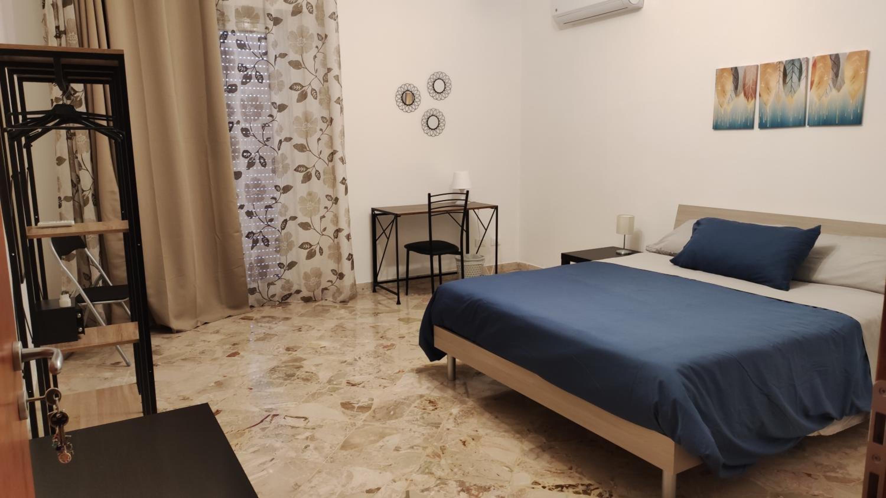 Double Room with Private External Bathroom