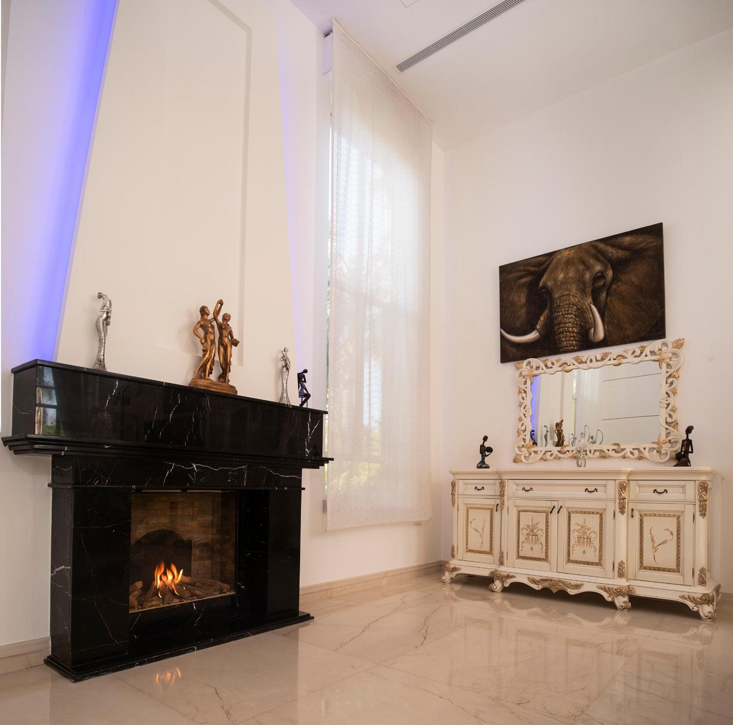 Villa photo 3