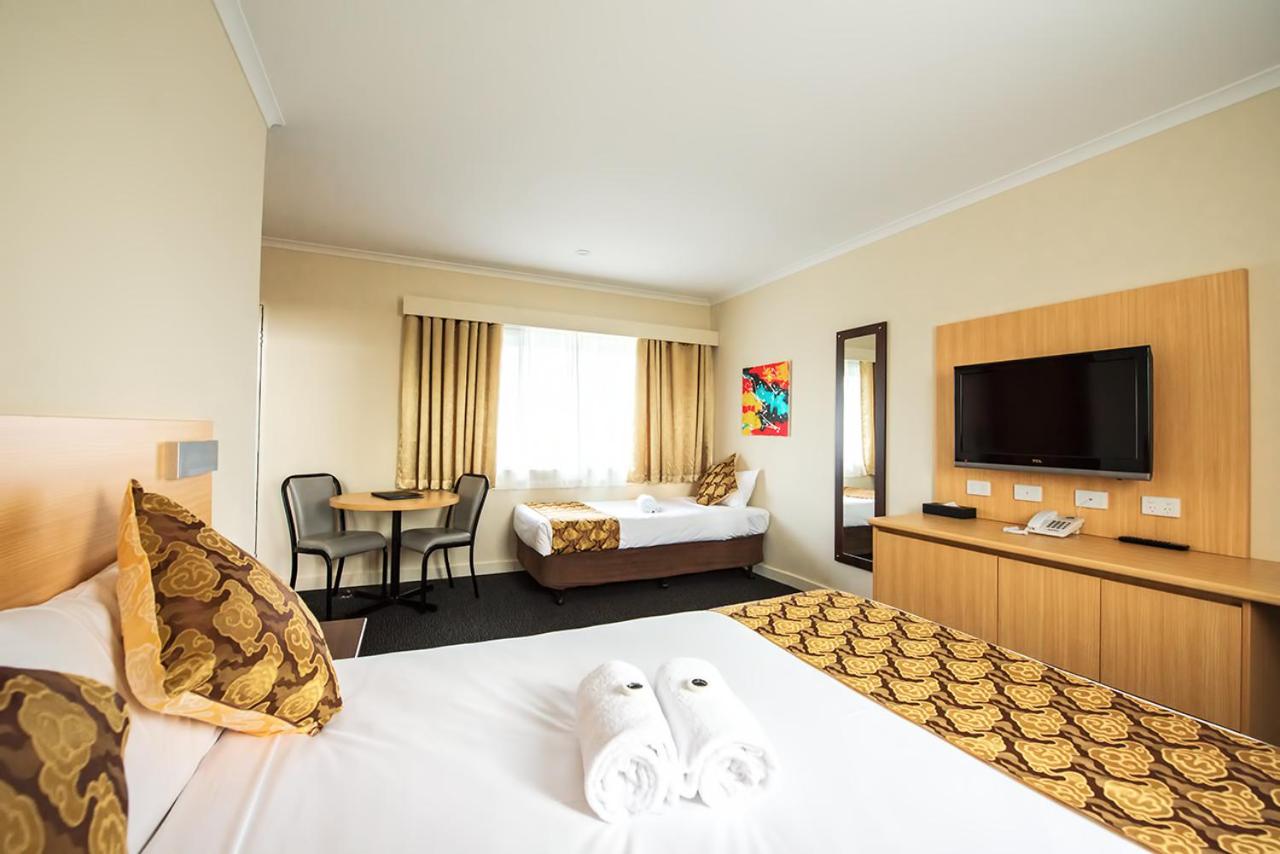 Double or Twin Room photo 2