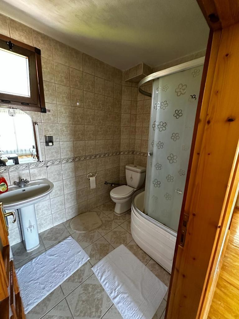 Family Suite With Balcony photo 3
